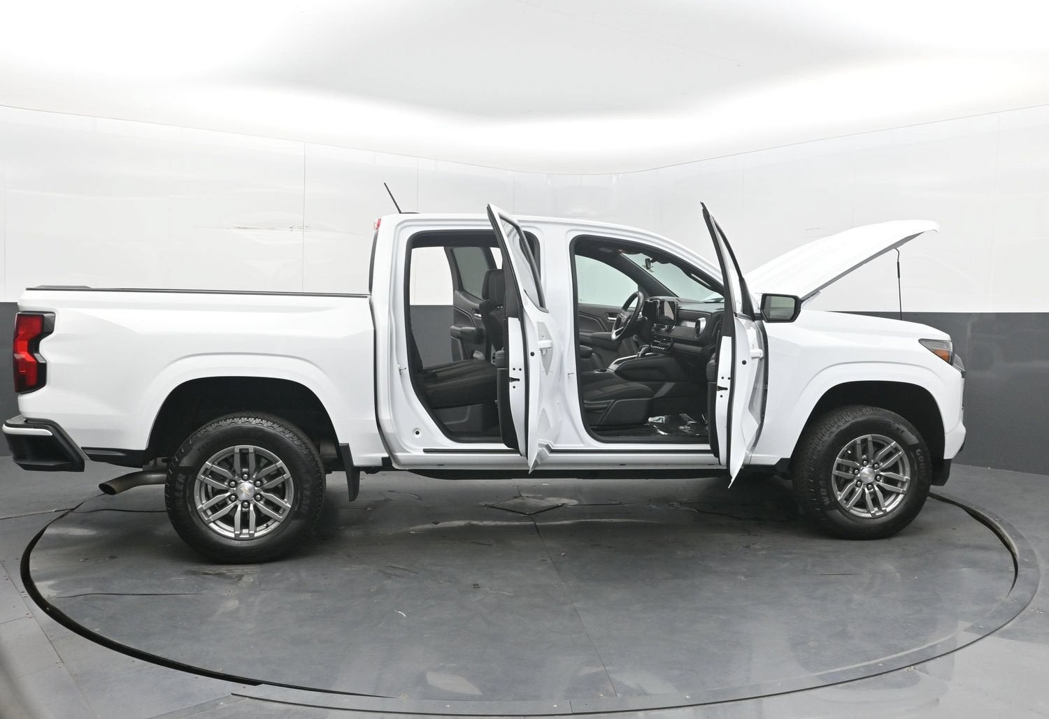 2023 Chevrolet Colorado 2WD LT