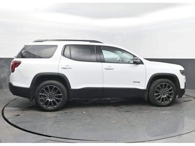 2021 GMC Acadia AT4