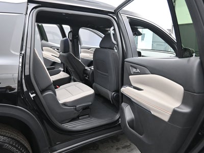 2025 Chevrolet Traverse FWD LT