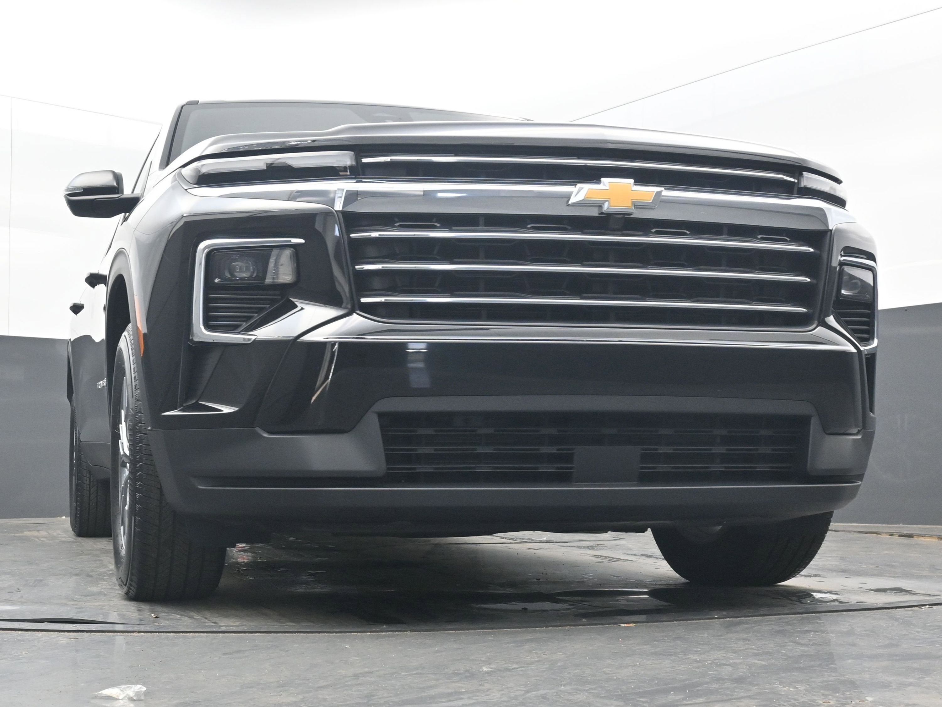 2025 Chevrolet Traverse FWD LT