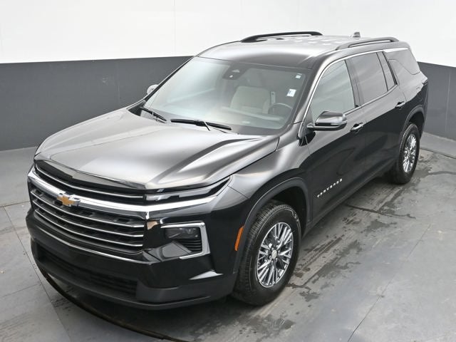 2025 Chevrolet Traverse FWD LT