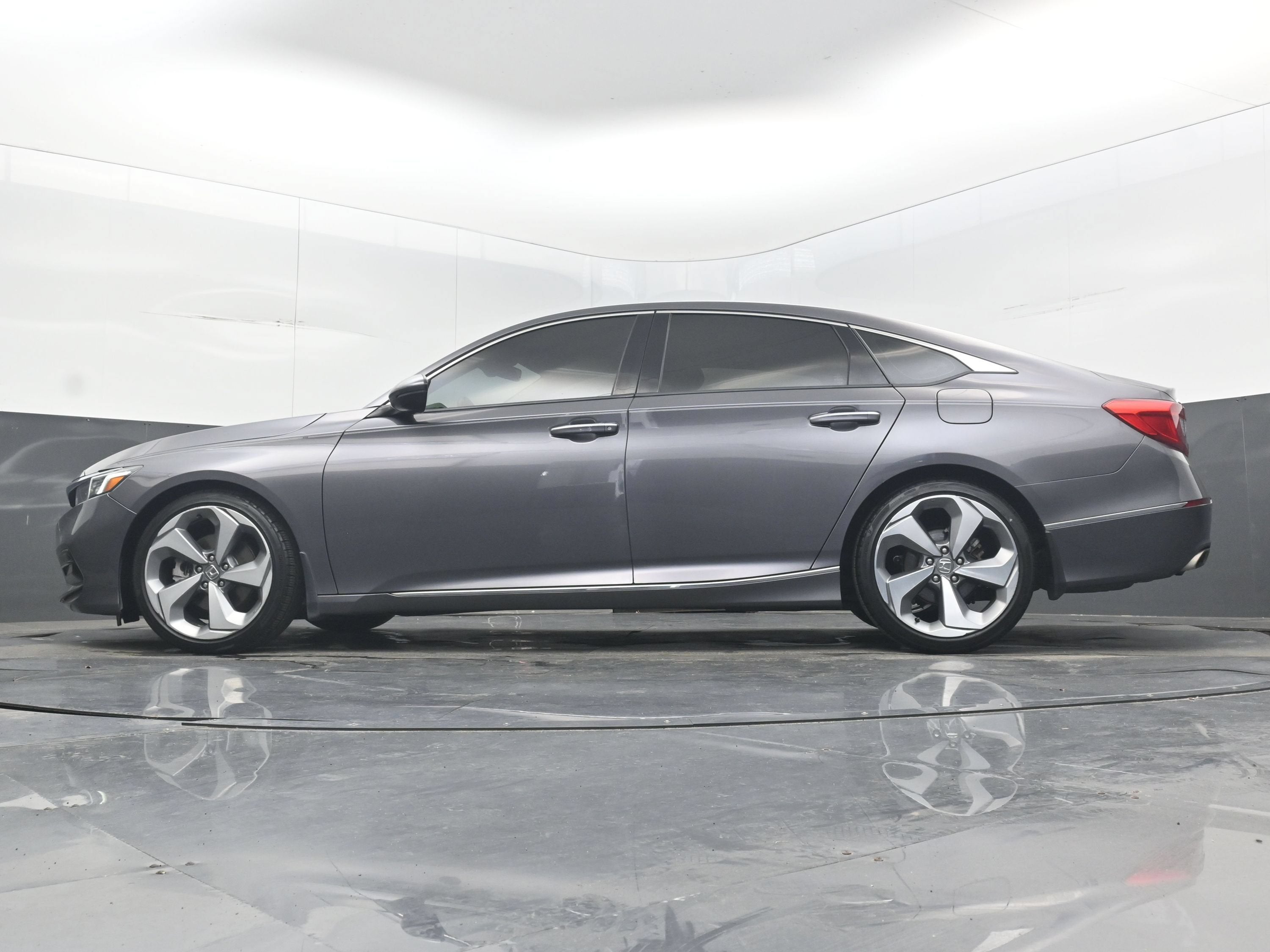 2018 Honda Accord Sedan Touring 1.5T