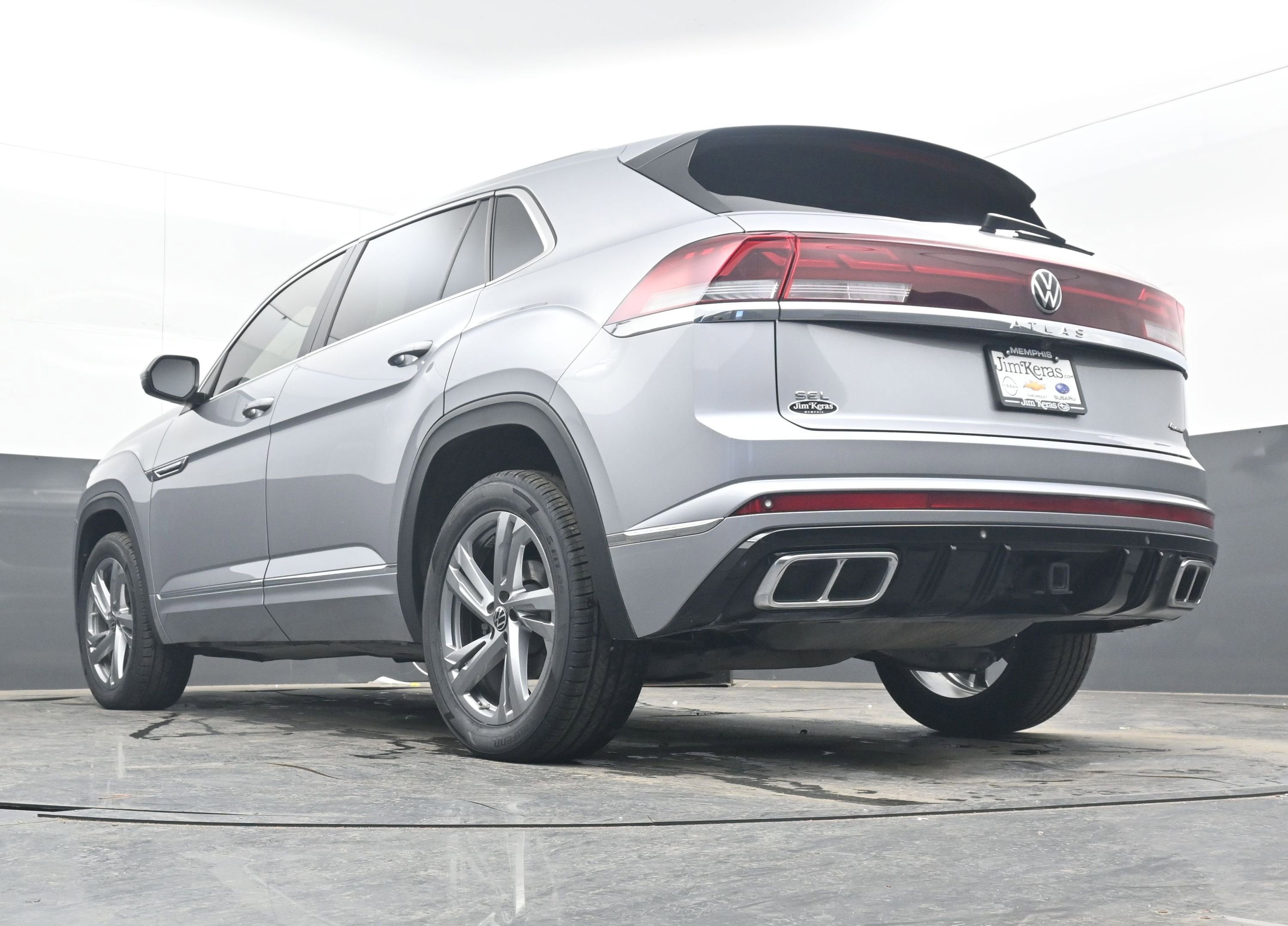 2024 Volkswagen Atlas Cross Sport 2.0T SEL R-Line