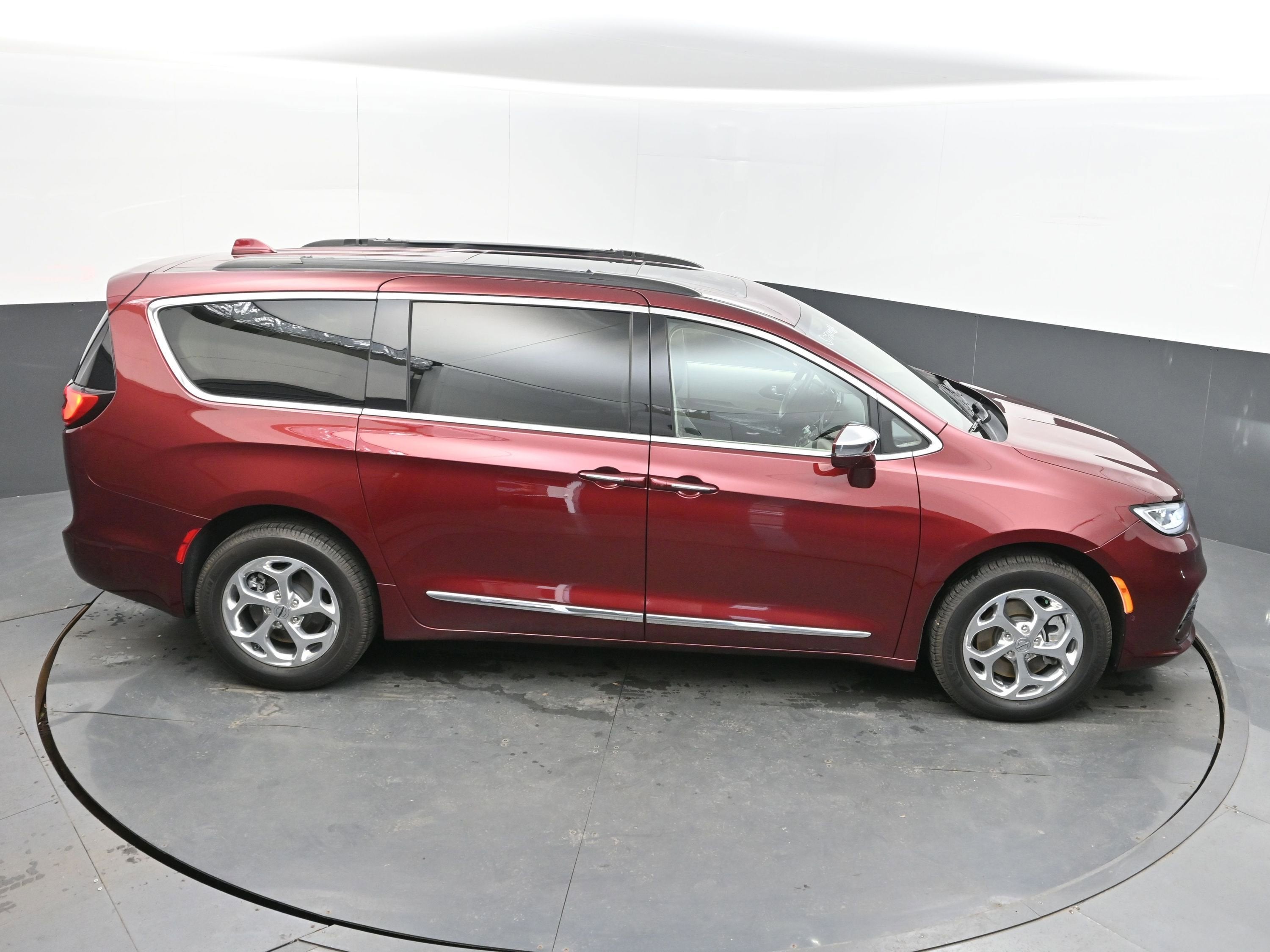 2022 Chrysler Pacifica Limited