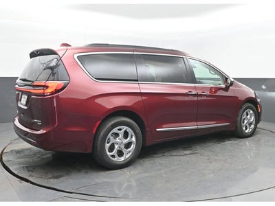 2022 Chrysler Pacifica Limited