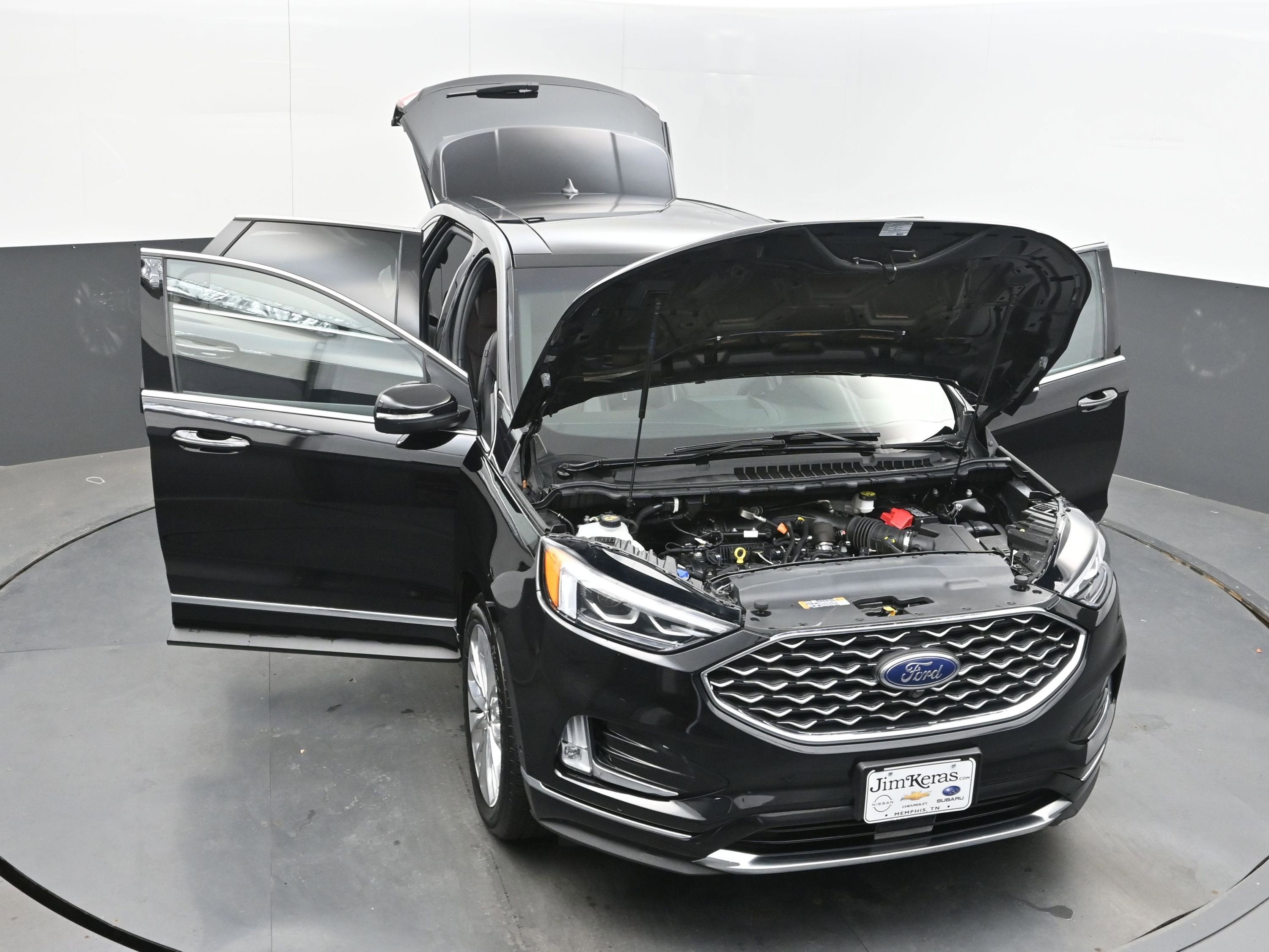 2020 Ford Edge Titanium