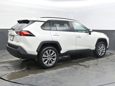 2022 Toyota RAV4 XLE Premium