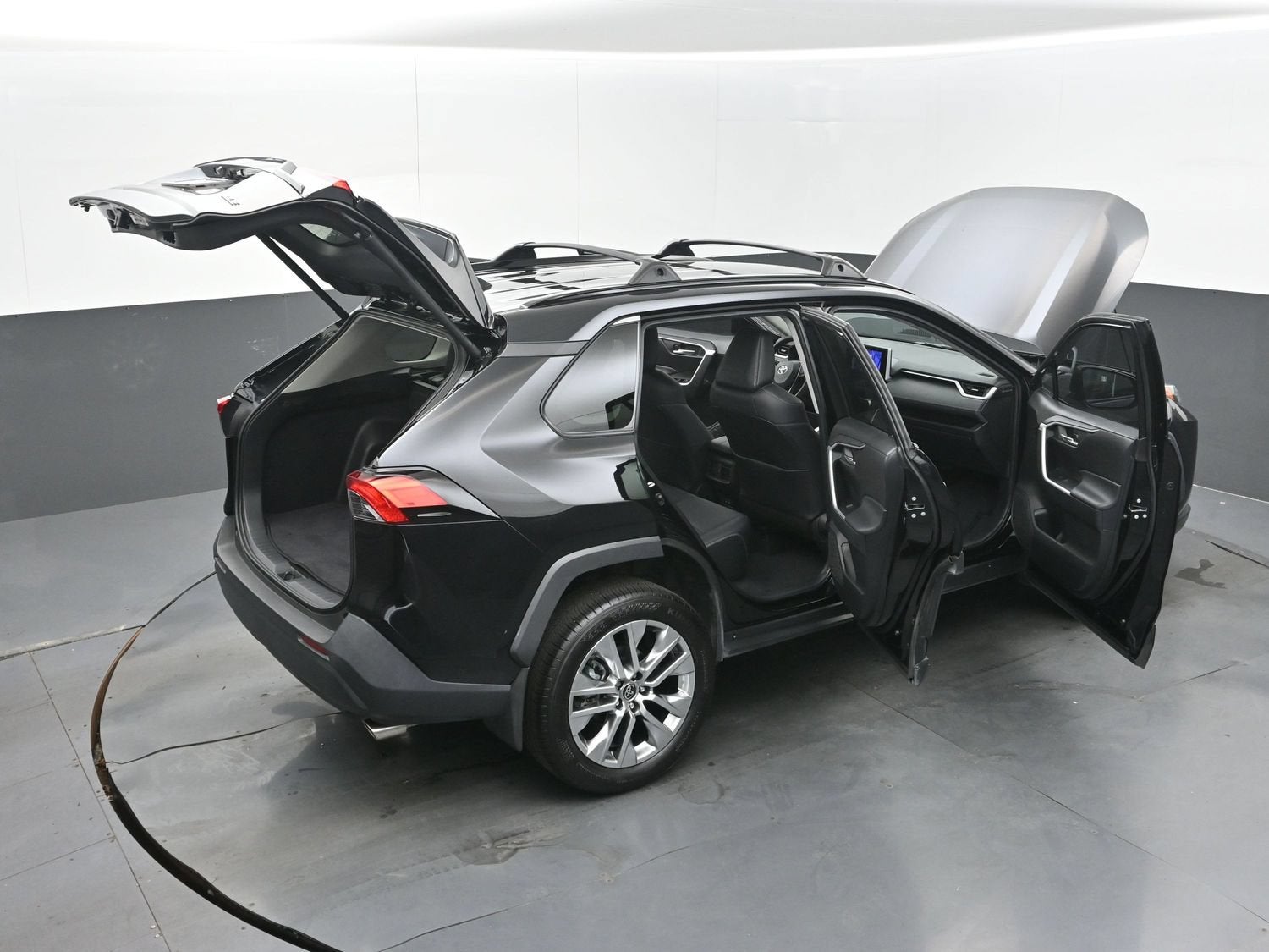 2024 Toyota RAV4 XLE Premium - Photo 43