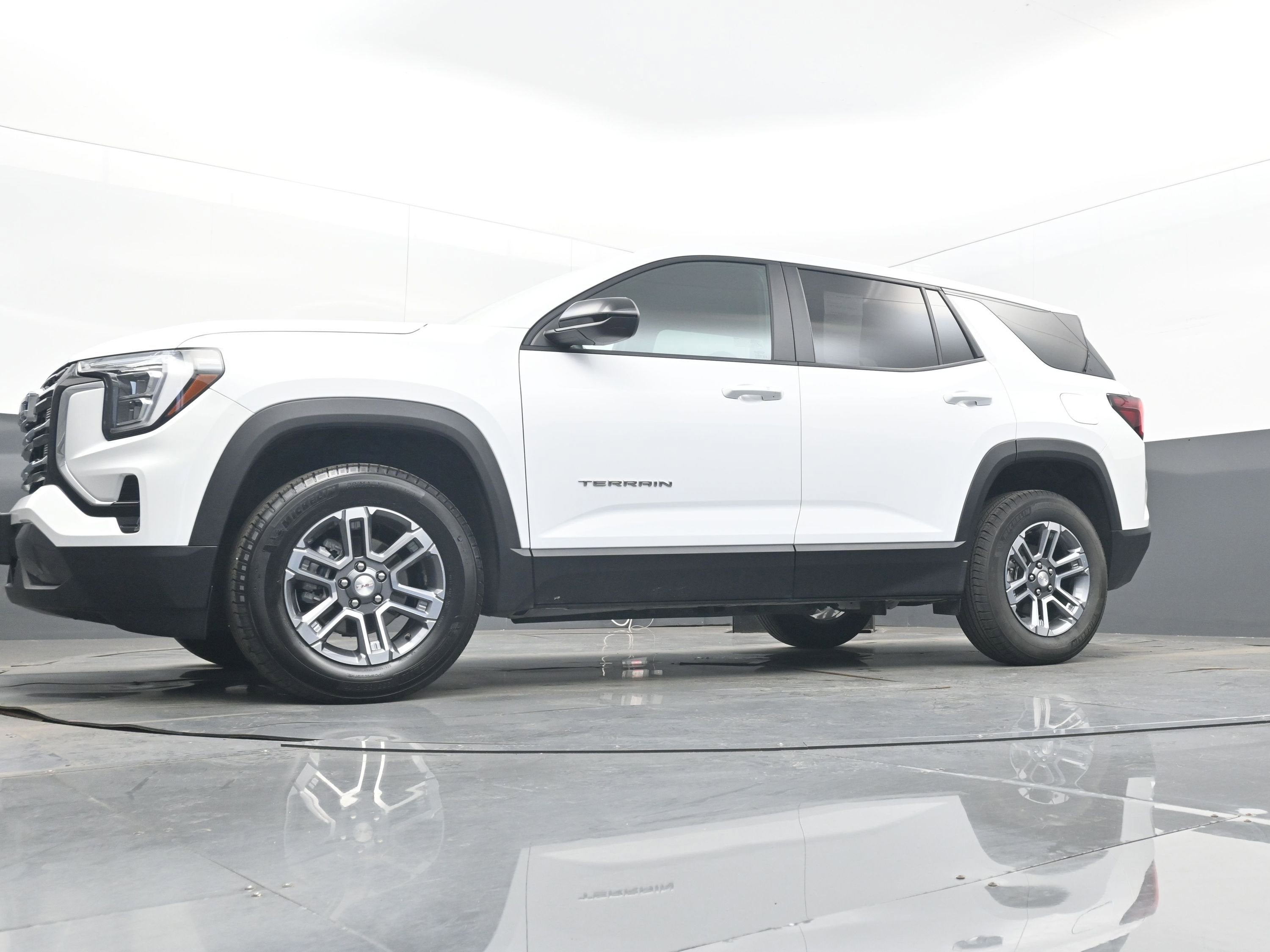 2025 GMC Terrain AWD Elevation