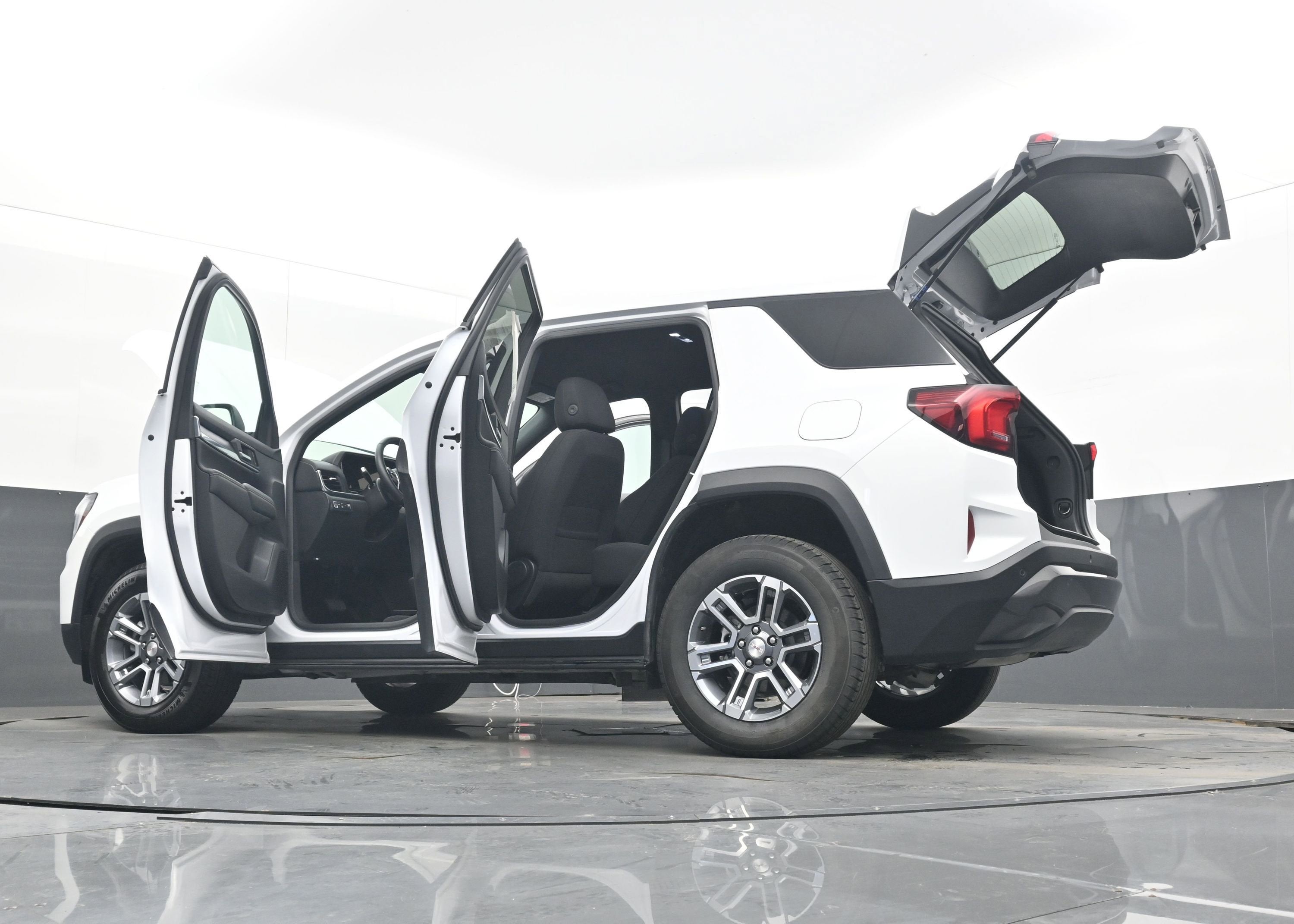 2025 GMC Terrain AWD Elevation