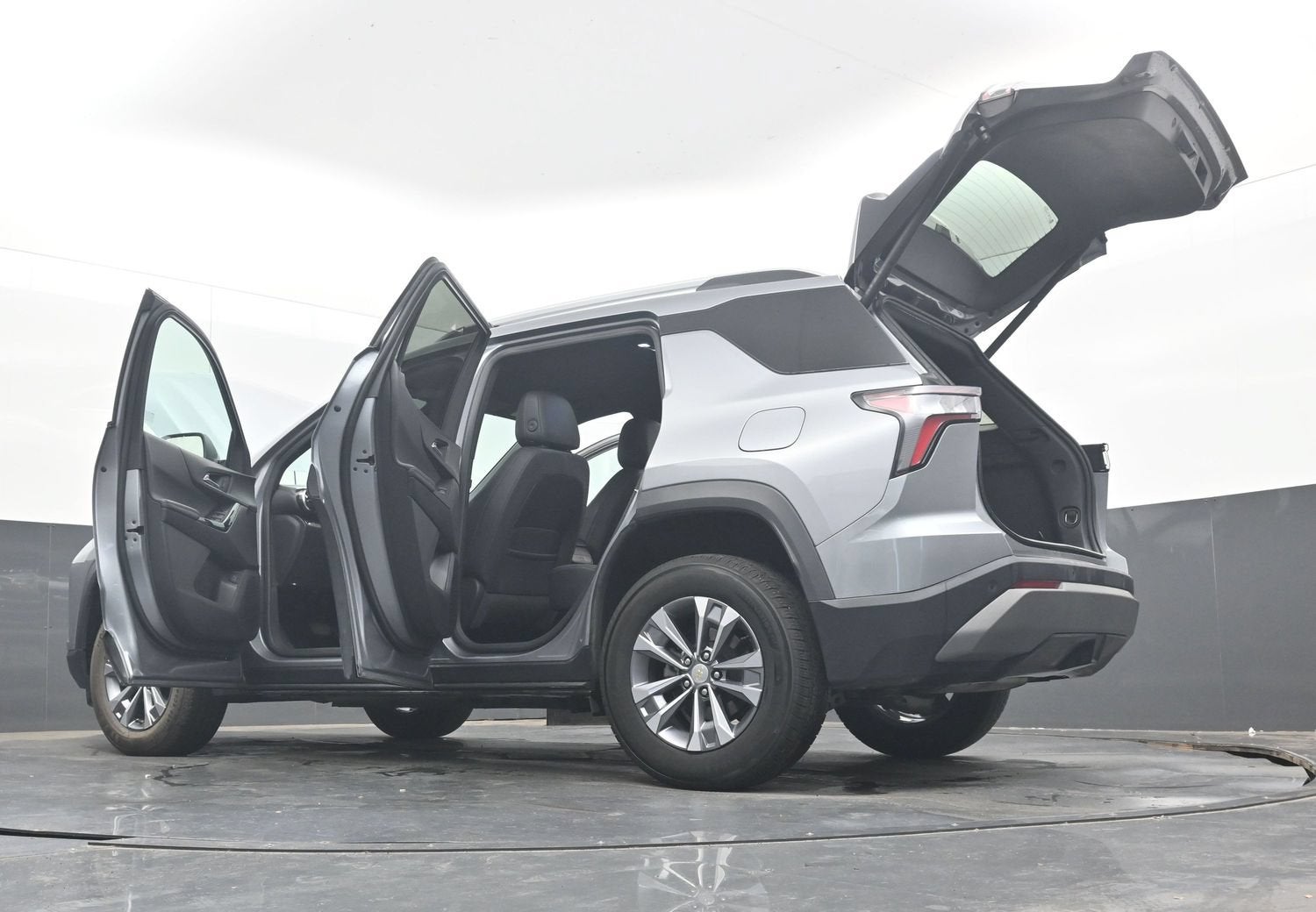 2025 Chevrolet Equinox FWD LT