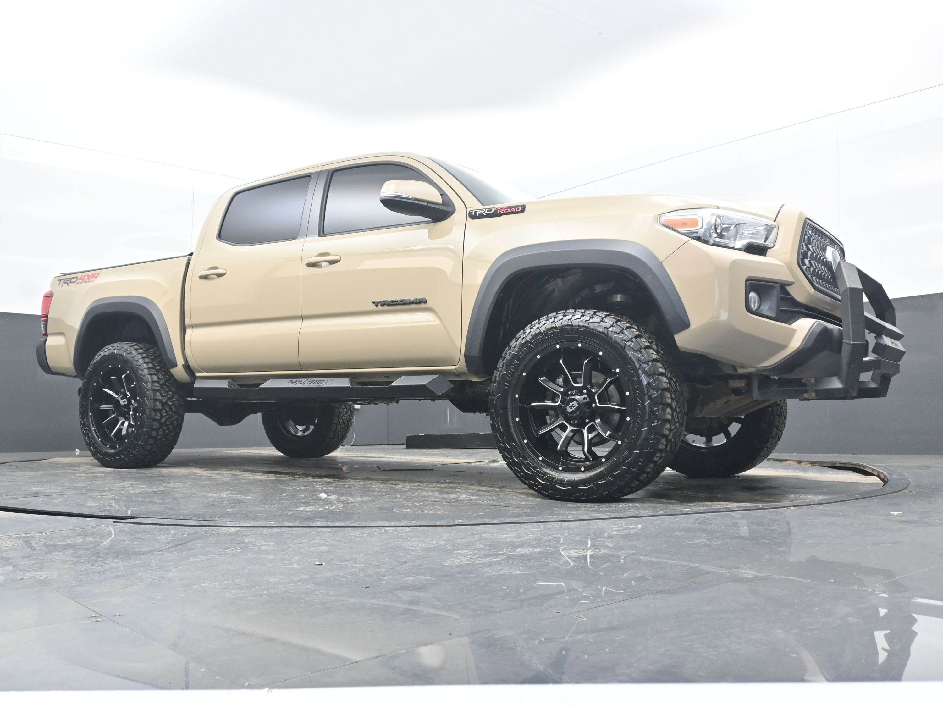 2018 Toyota Tacoma SR