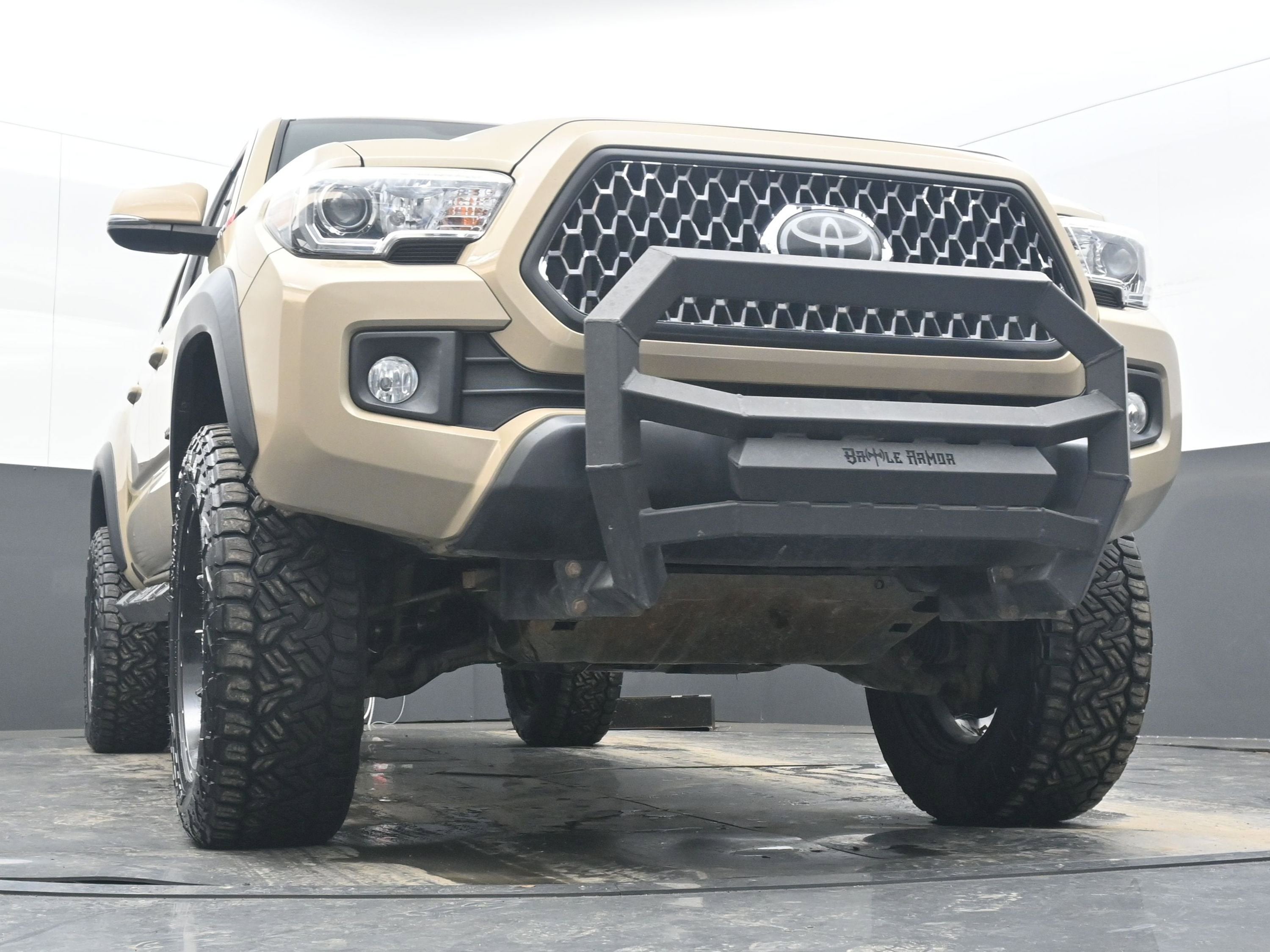 2018 Toyota Tacoma SR