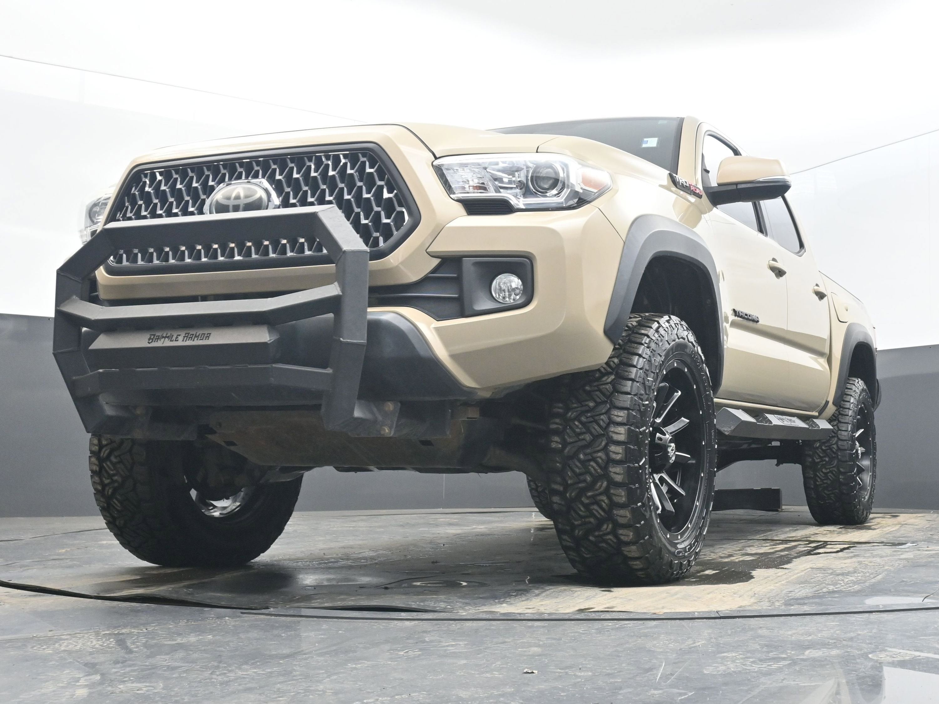 2018 Toyota Tacoma SR