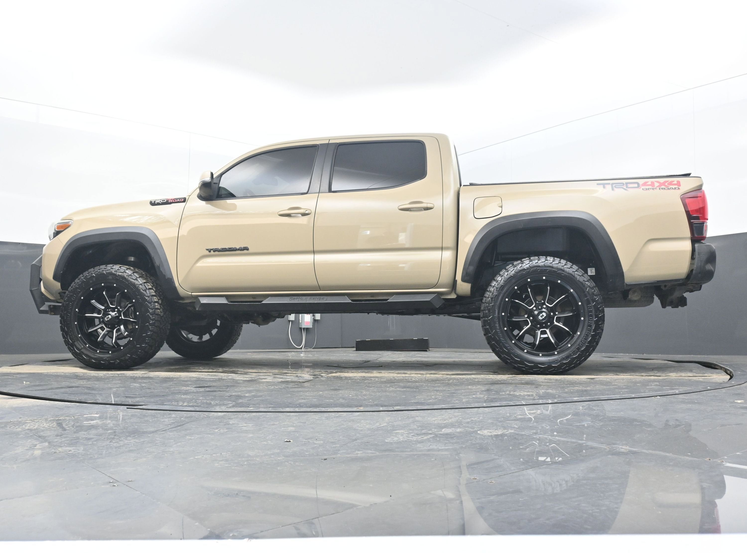 2018 Toyota Tacoma SR