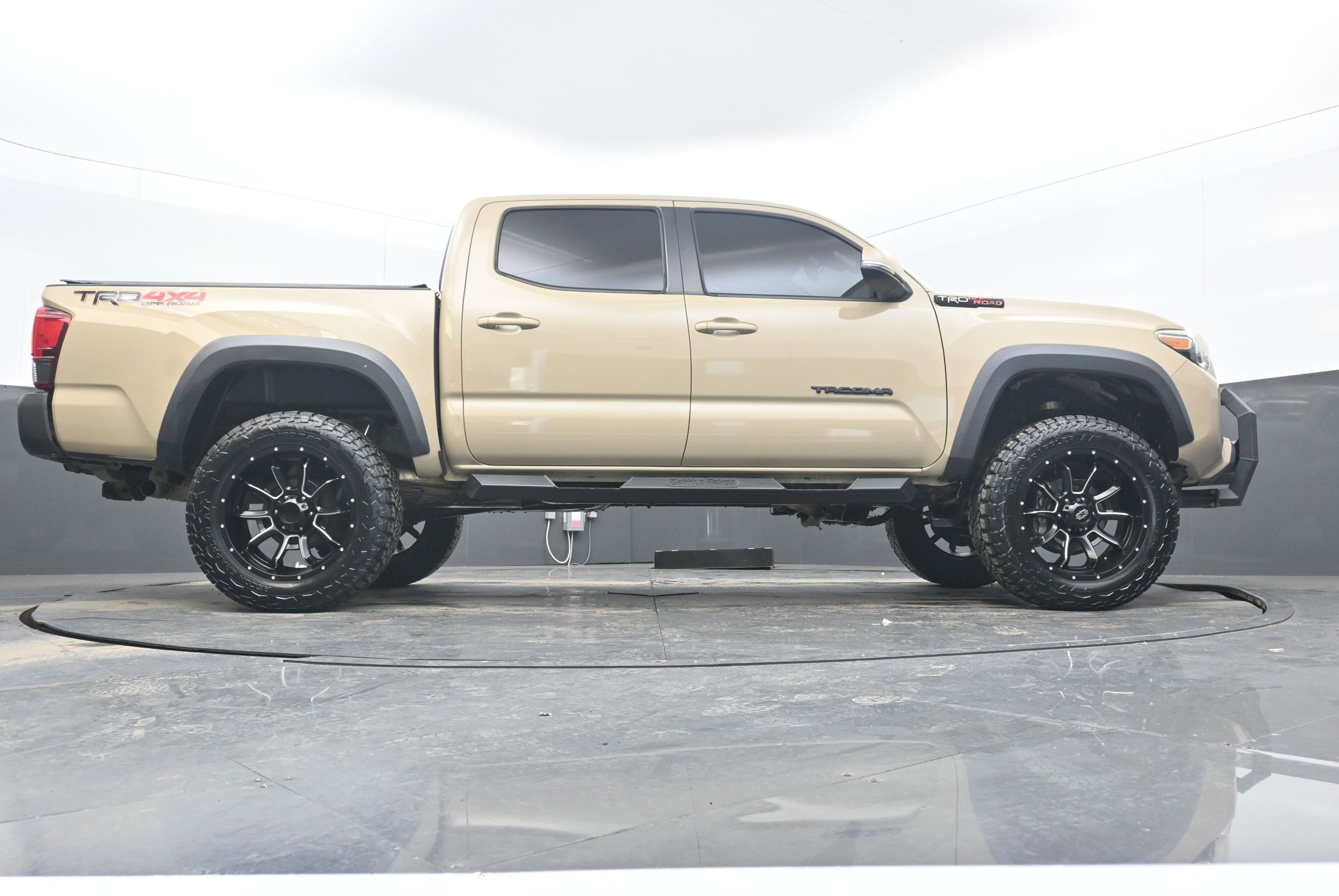 2018 Toyota Tacoma SR