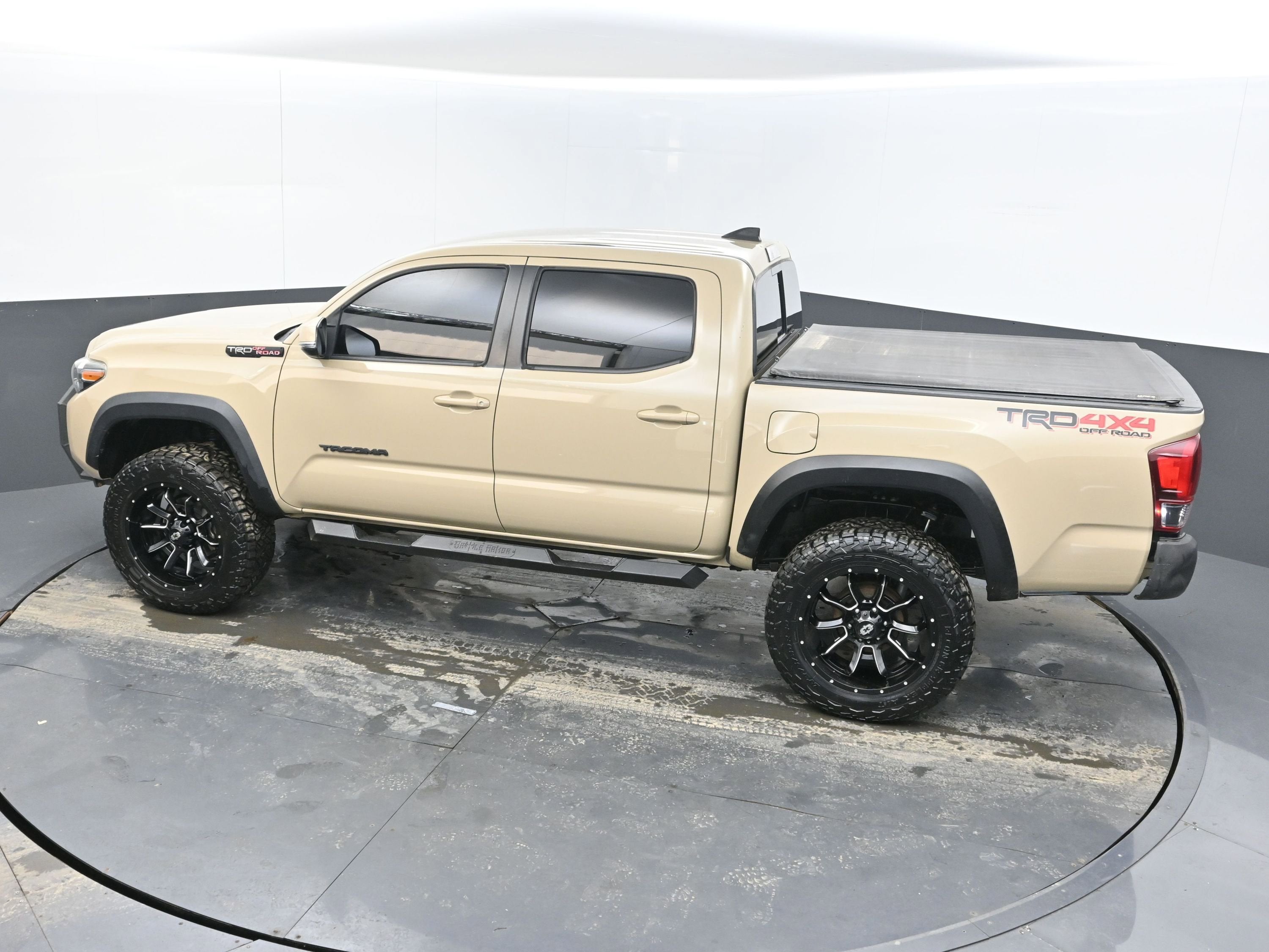 2018 Toyota Tacoma SR