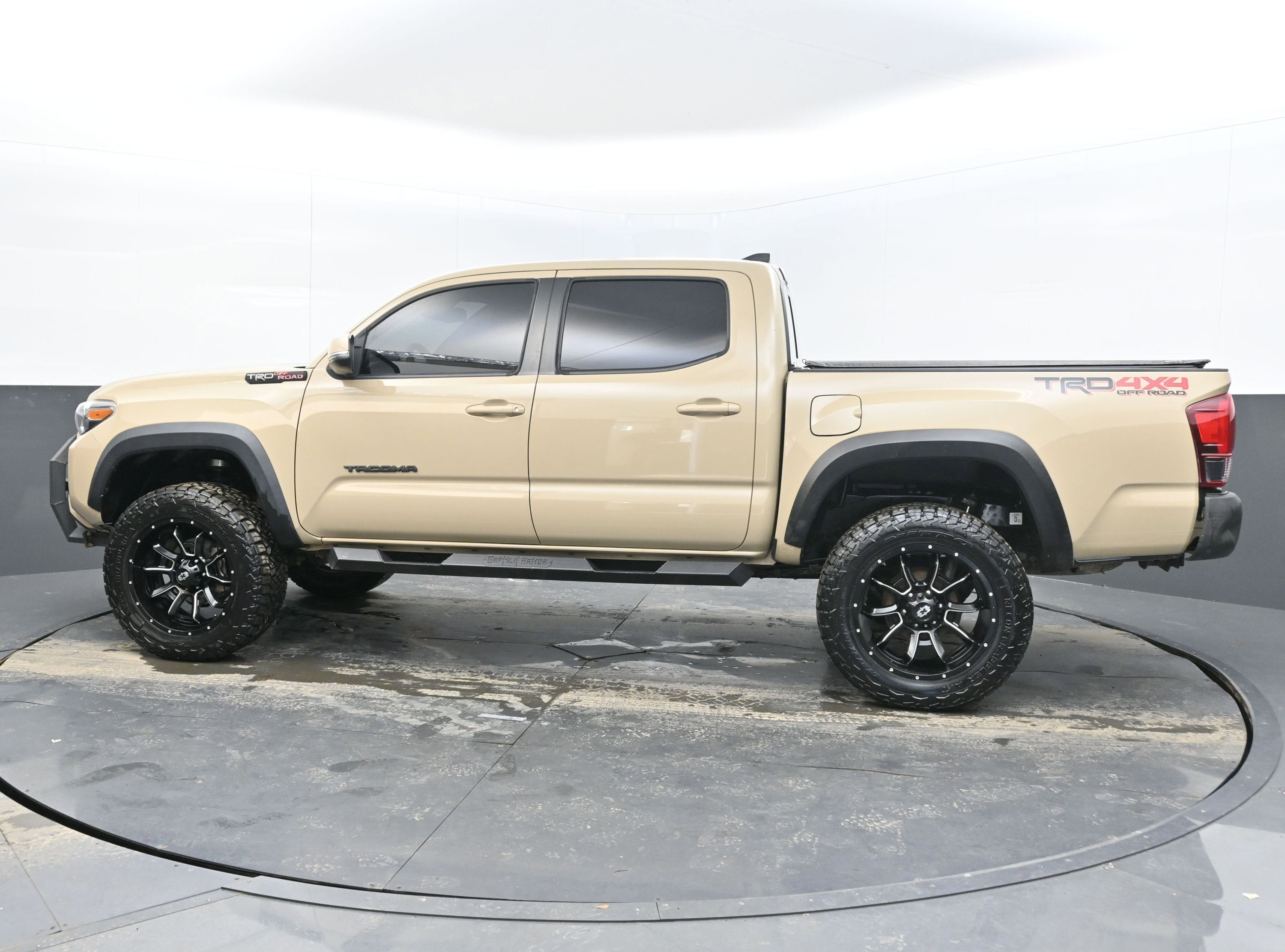 2018 Toyota Tacoma SR