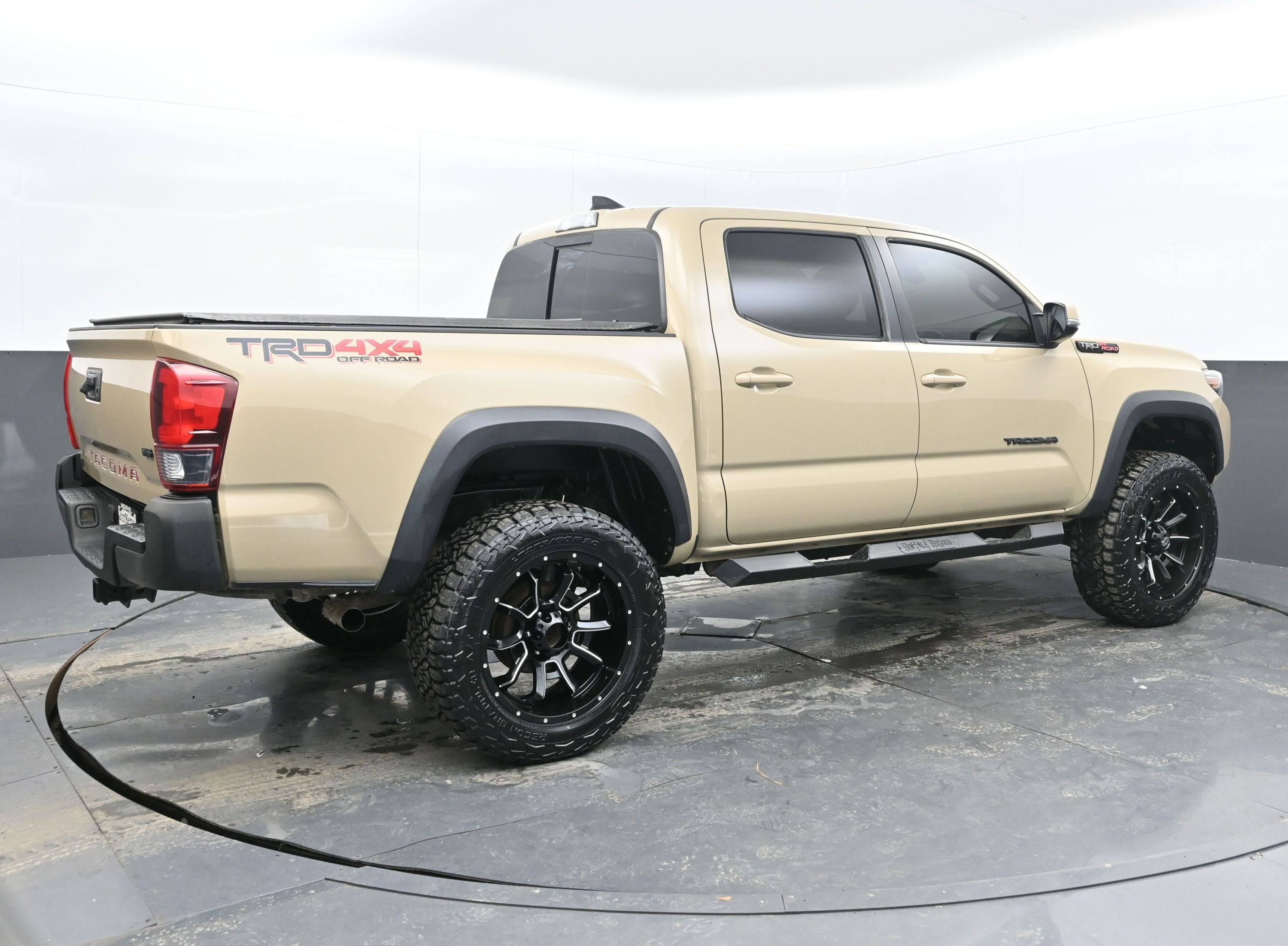 2018 Toyota Tacoma SR