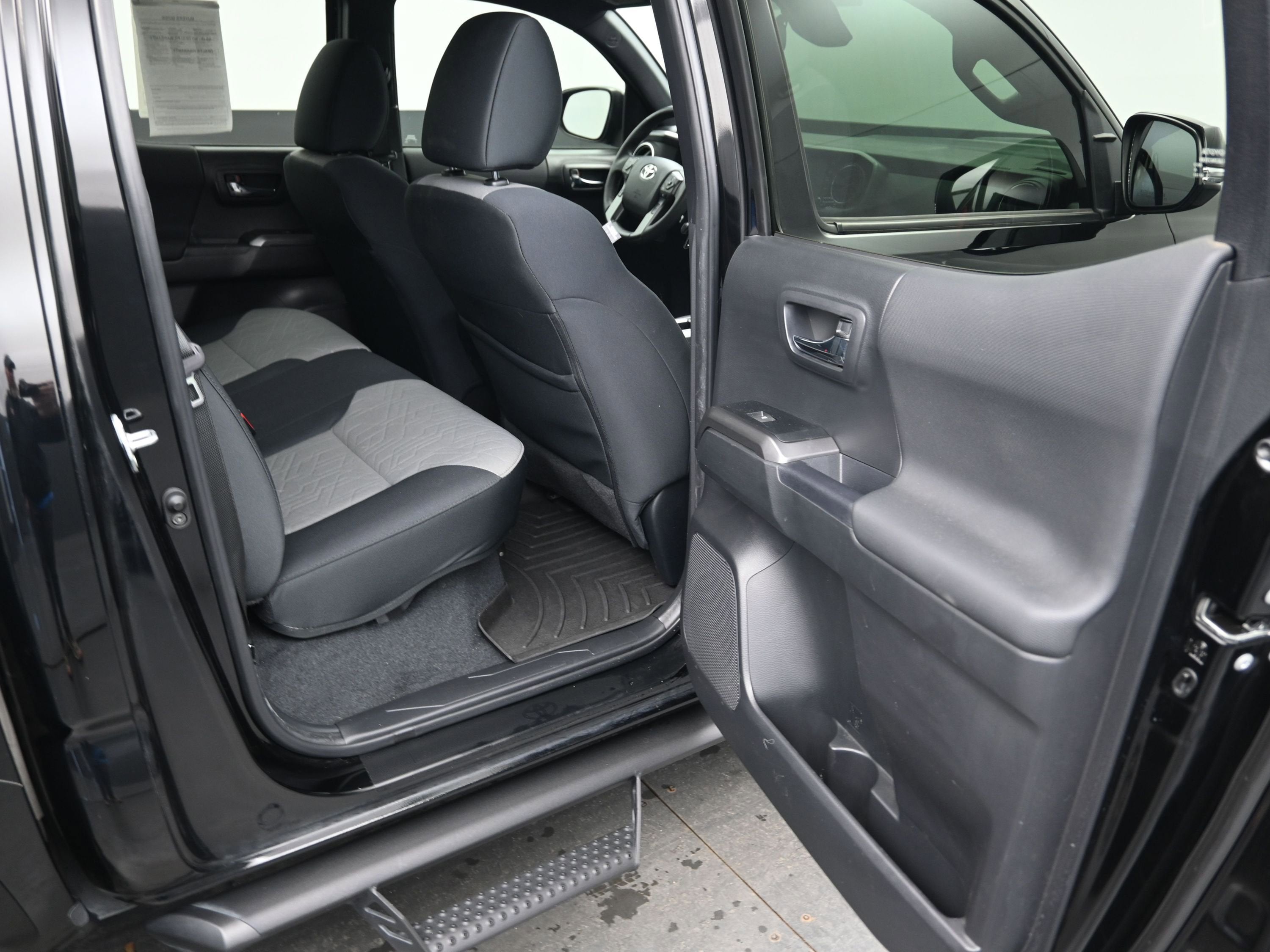 2023 Toyota Tacoma 4WD TRD Sport