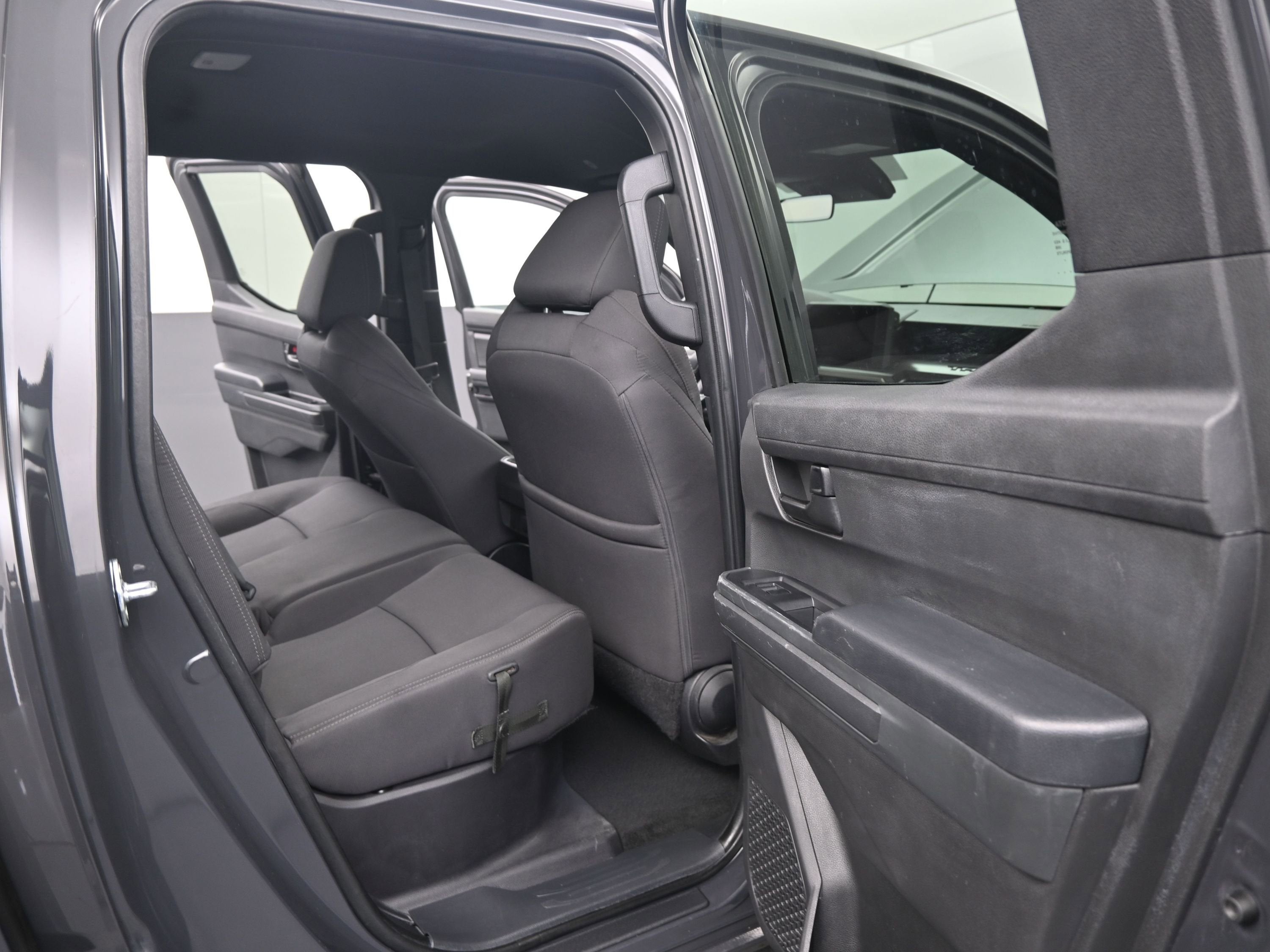 2024 Toyota Tacoma 2WD SR5