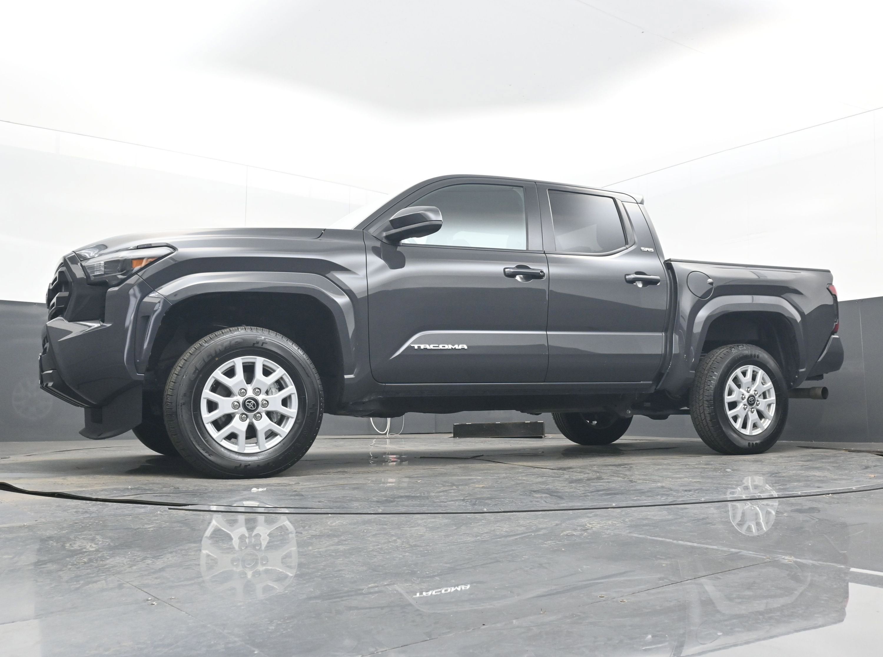 2024 Toyota Tacoma 2WD SR5