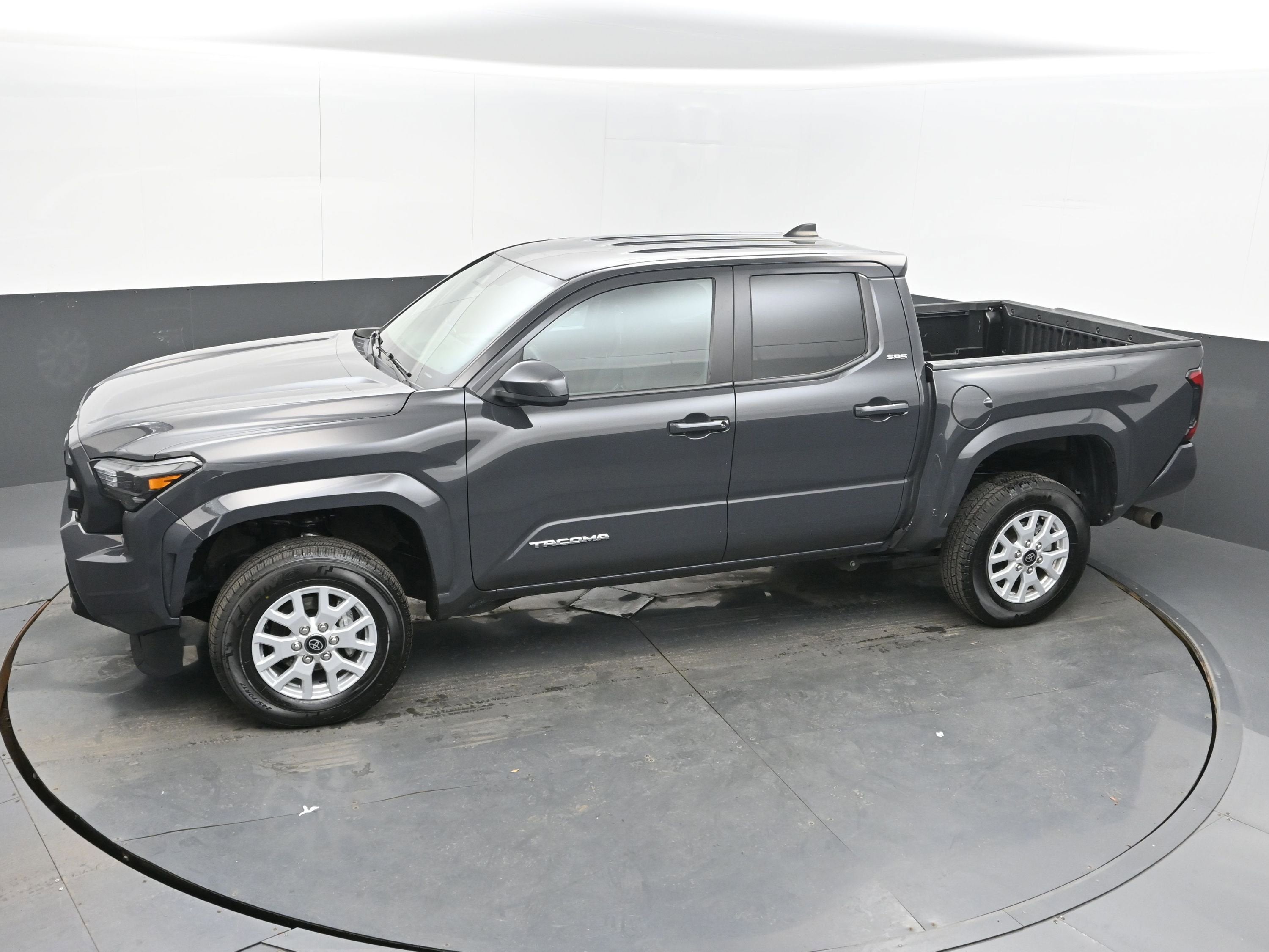 2024 Toyota Tacoma 2WD SR5