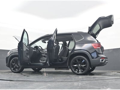 2022 Volkswagen Taos SE