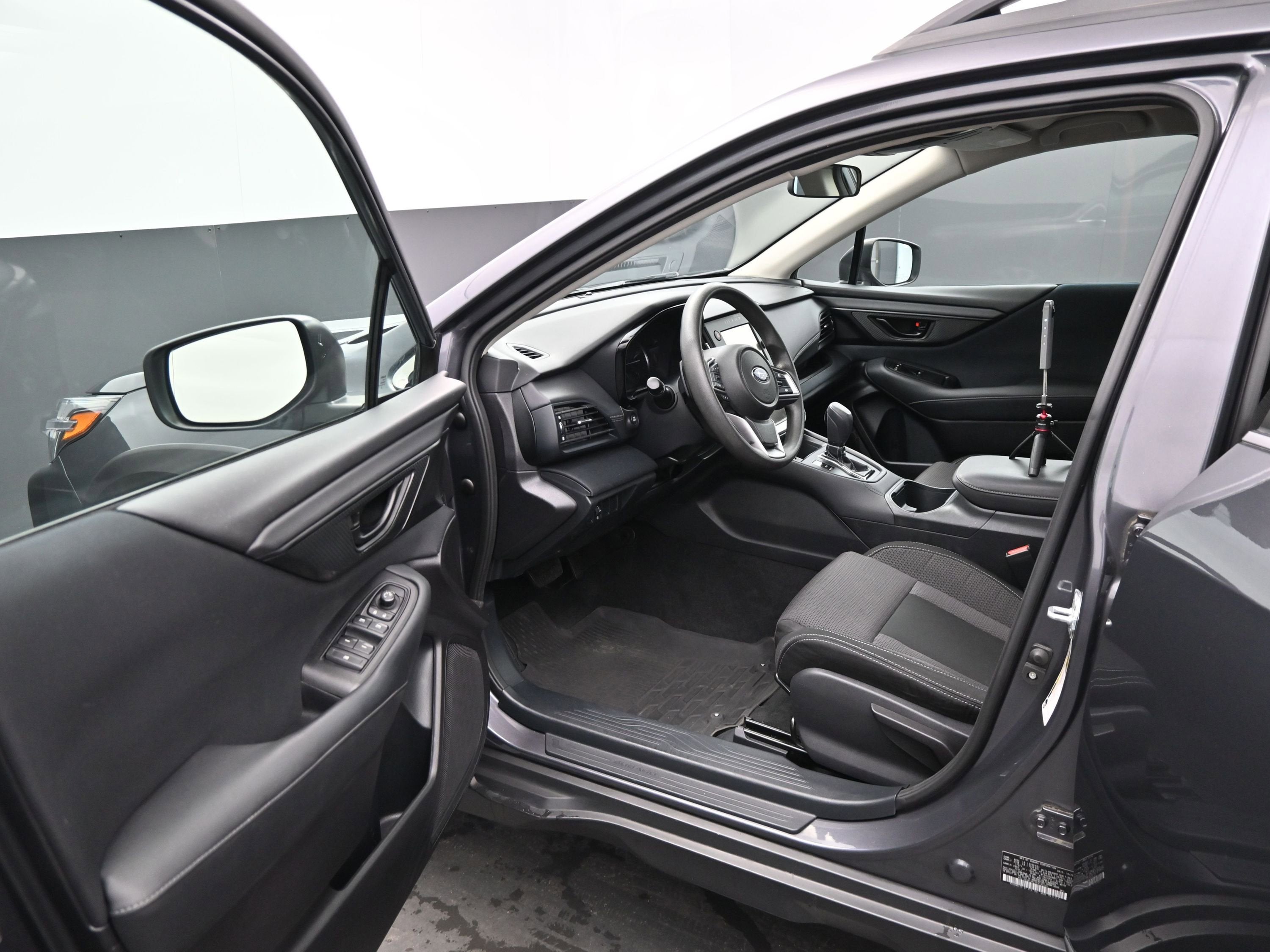 2023 Subaru Outback 2.5i