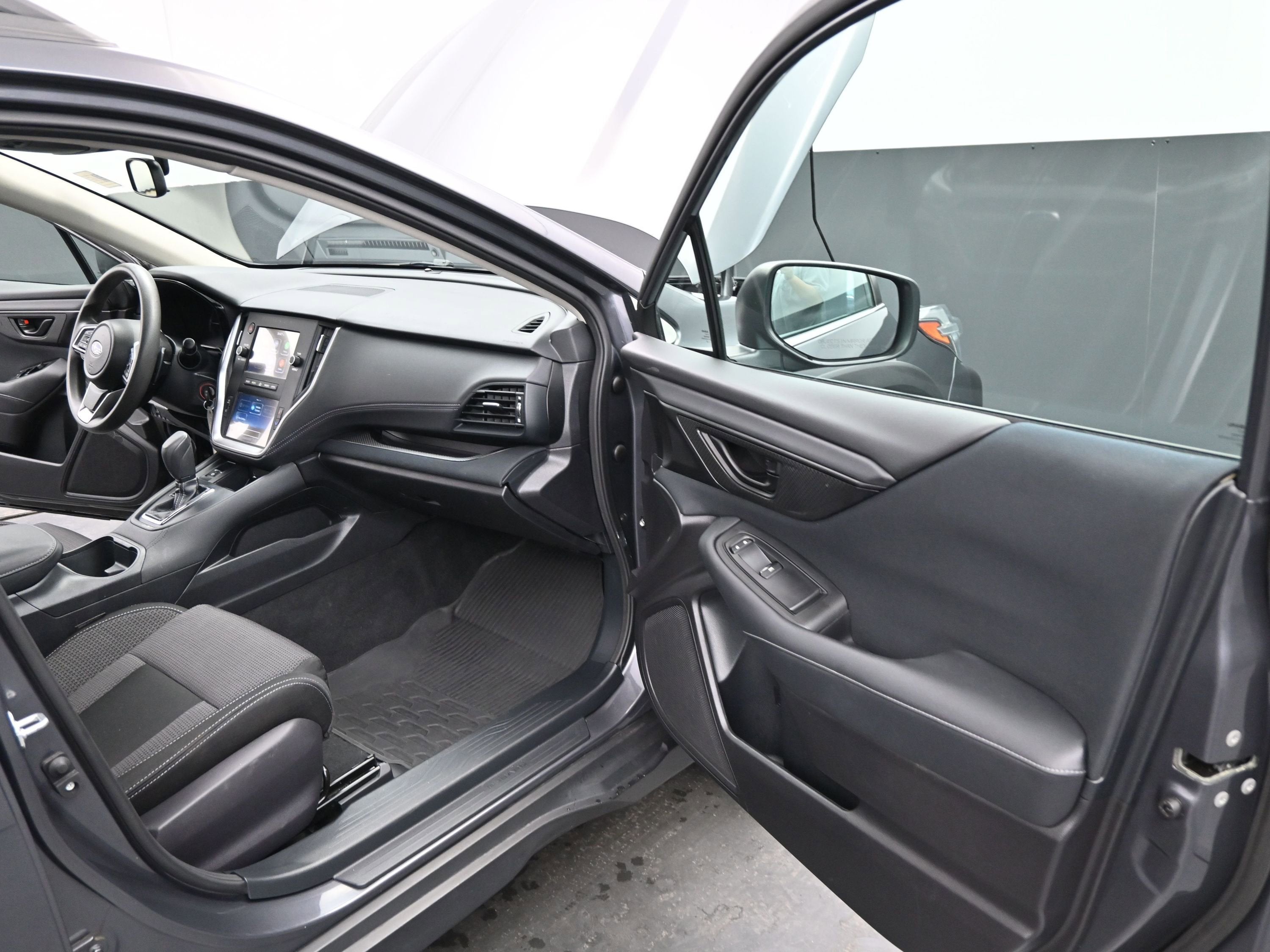 2023 Subaru Outback 2.5i