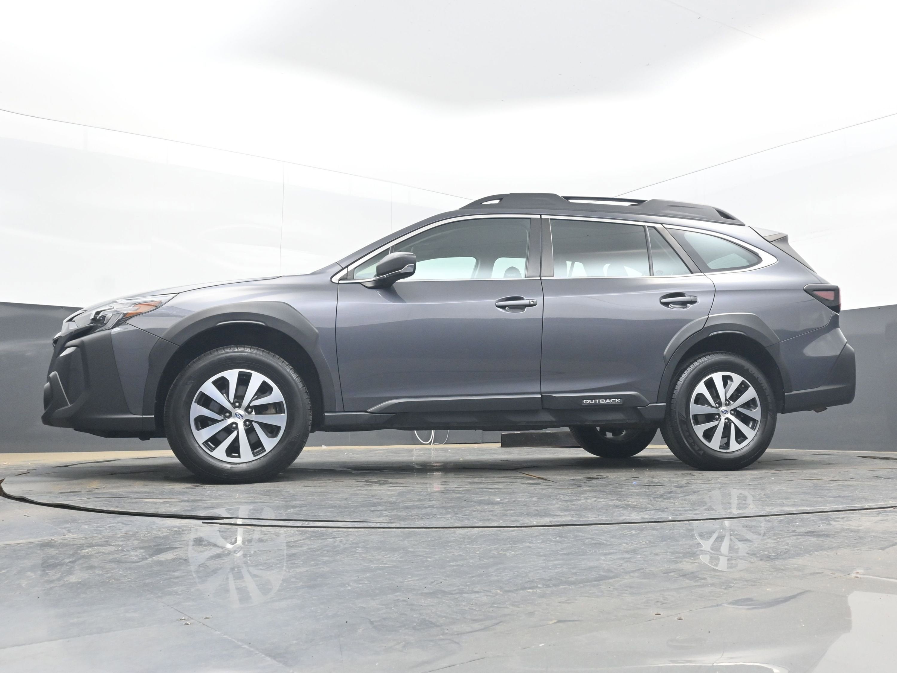2023 Subaru Outback 2.5i