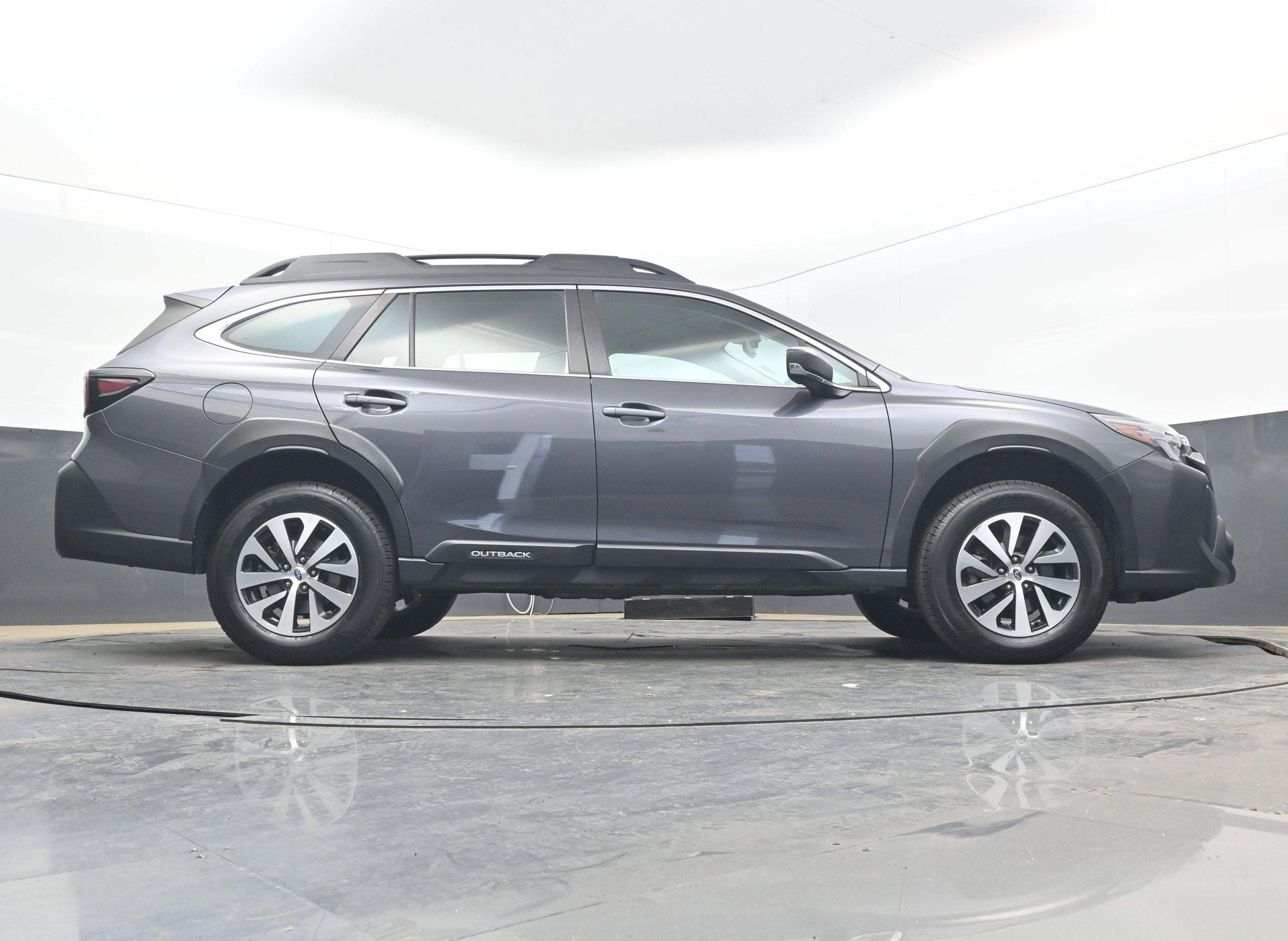 2023 Subaru Outback 2.5i