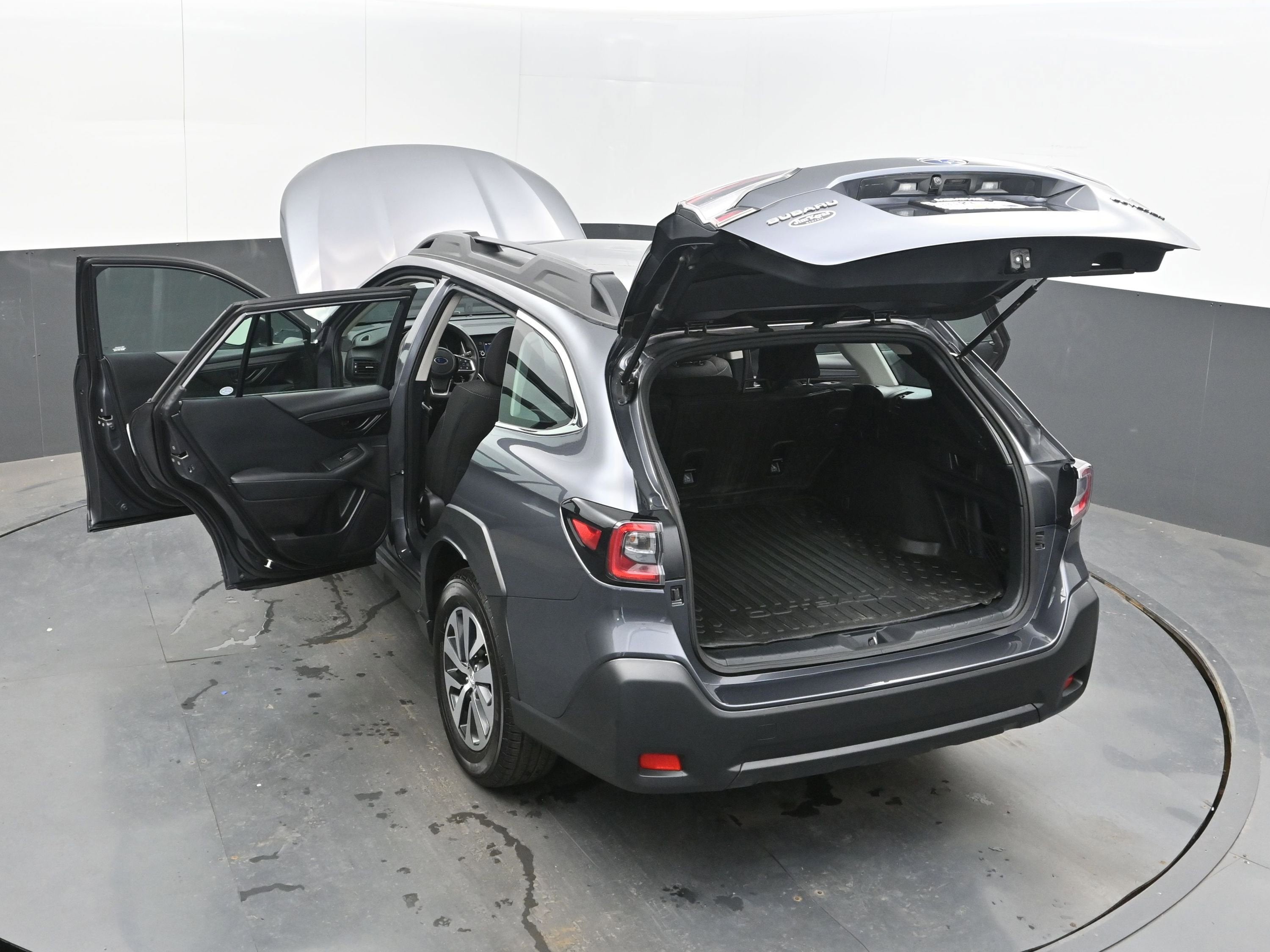 2023 Subaru Outback 2.5i