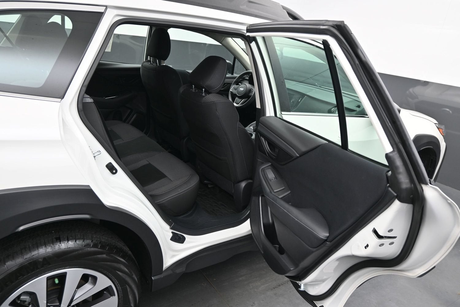 2025 Subaru Outback 2.5i