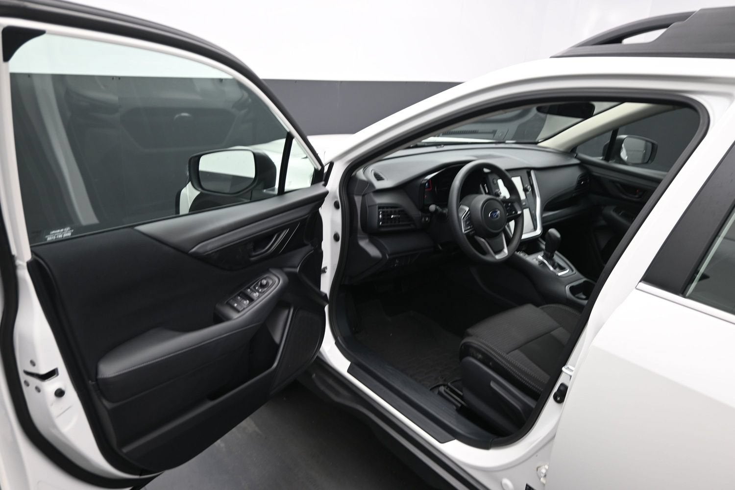 2025 Subaru Outback 2.5i