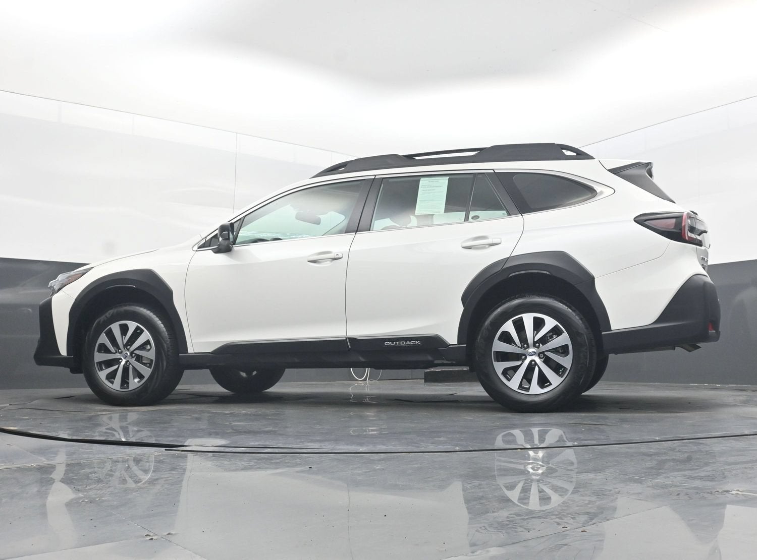2025 Subaru Outback 2.5i