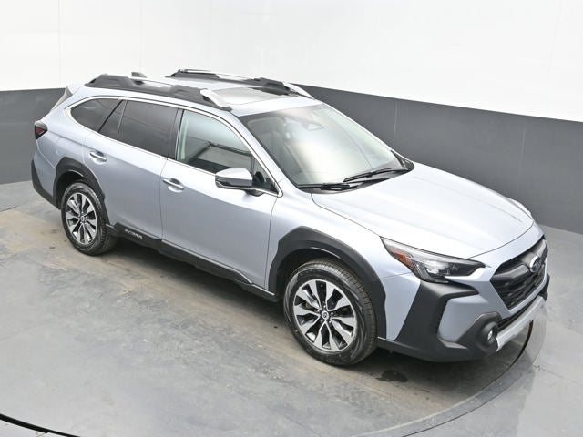2023 Subaru Outback Touring