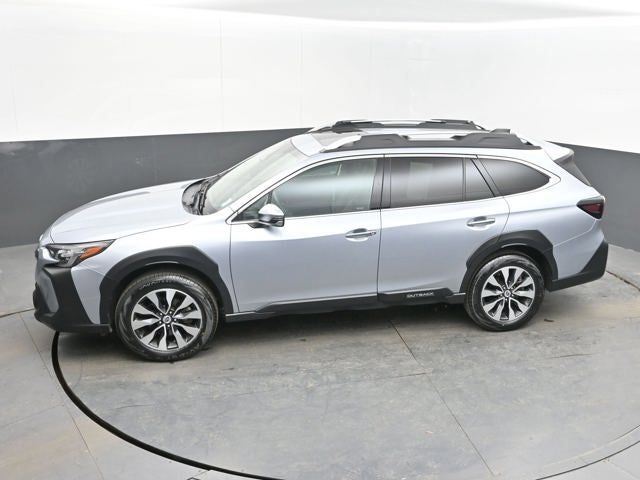 2023 Subaru Outback Touring