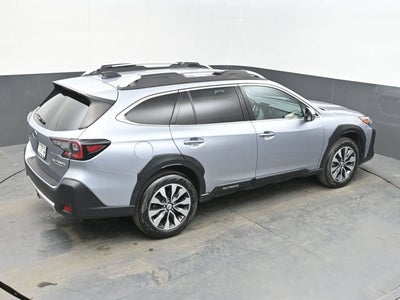 2023 Subaru Outback Touring