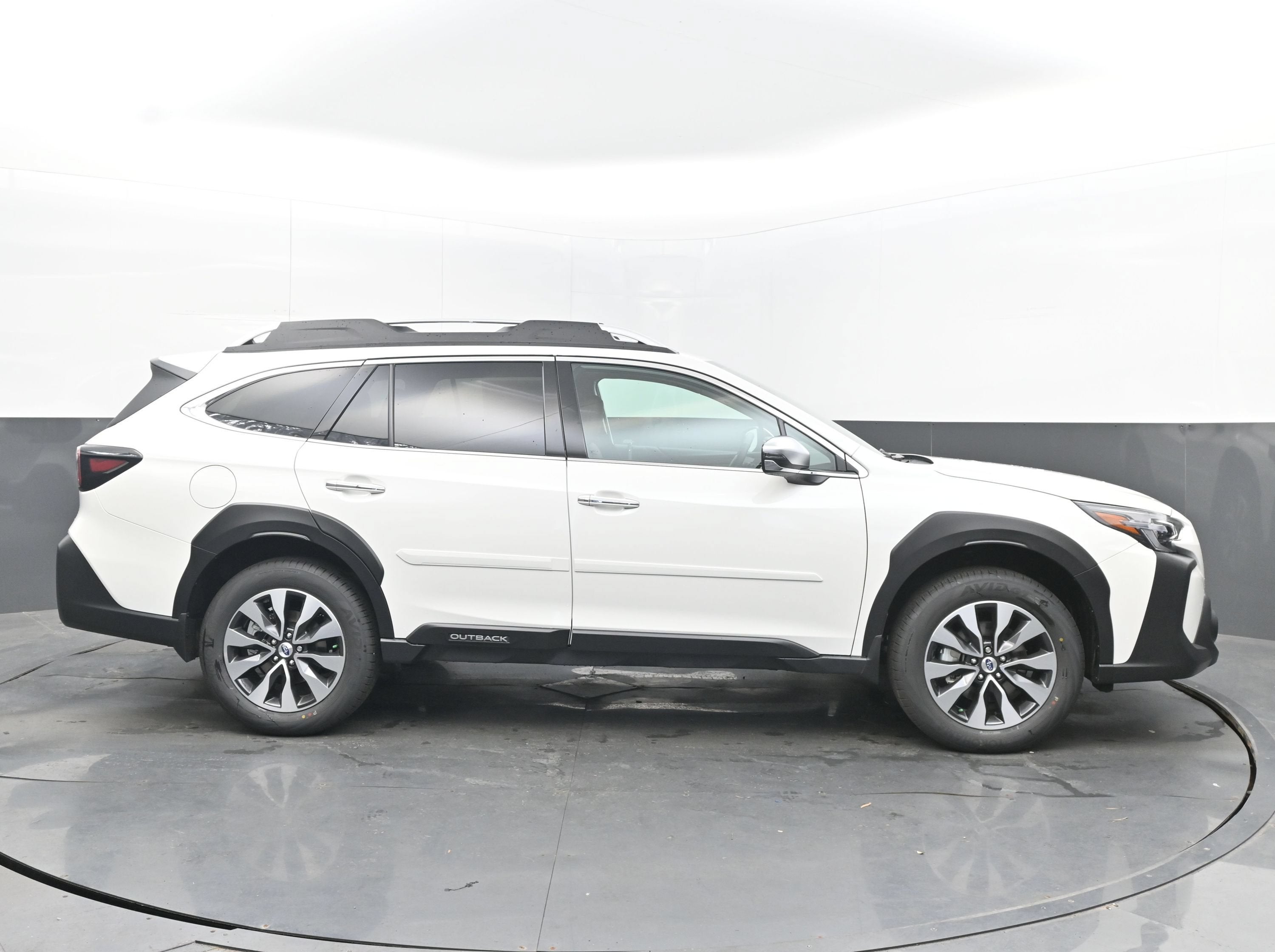 2025 Subaru Outback Touring