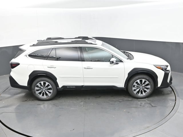2025 Subaru Outback Touring