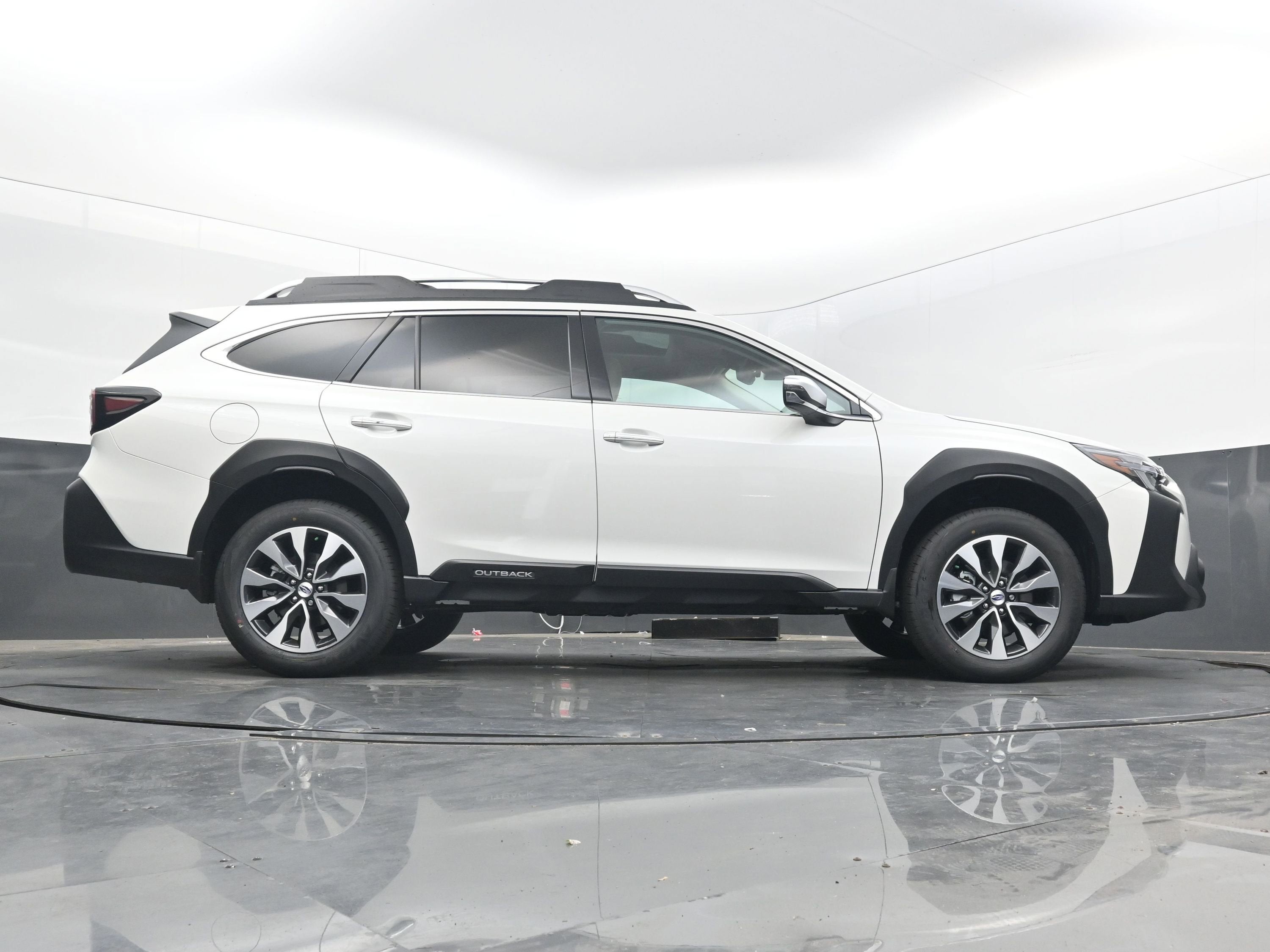 2025 Subaru Outback Touring
