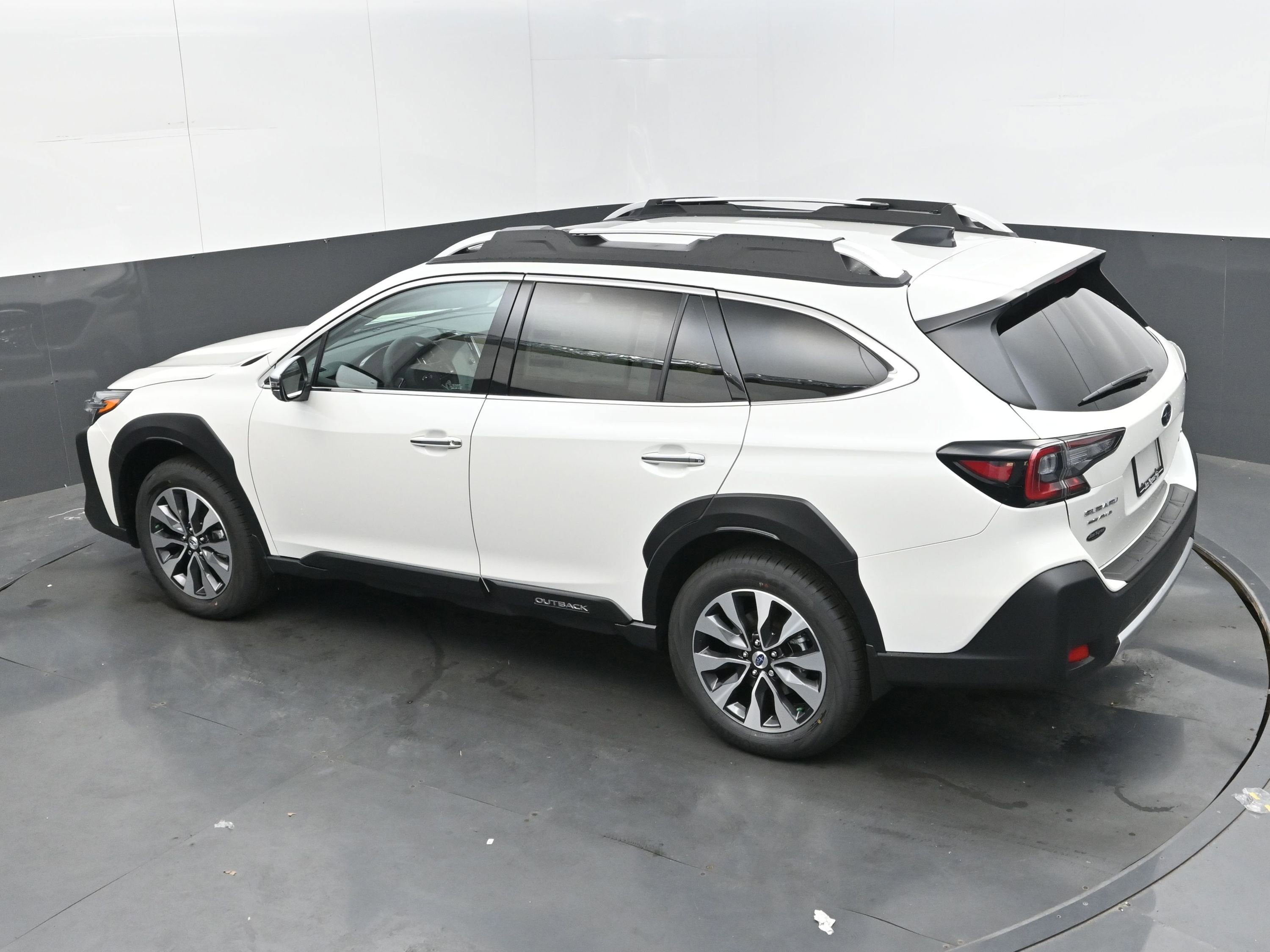 2025 Subaru Outback Touring