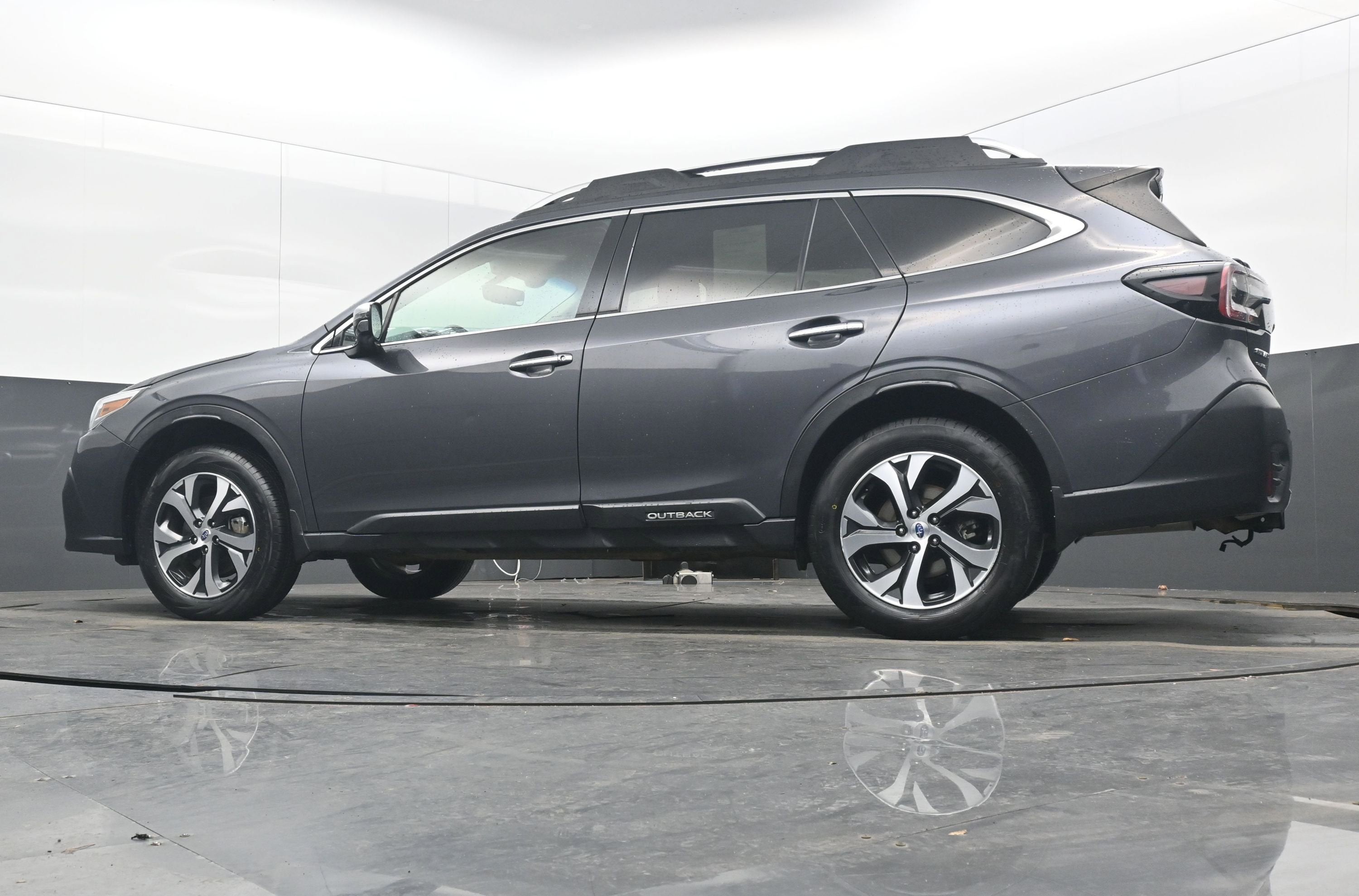 2020 Subaru Outback Touring XT