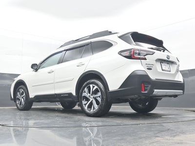 2022 Subaru Outback Touring XT