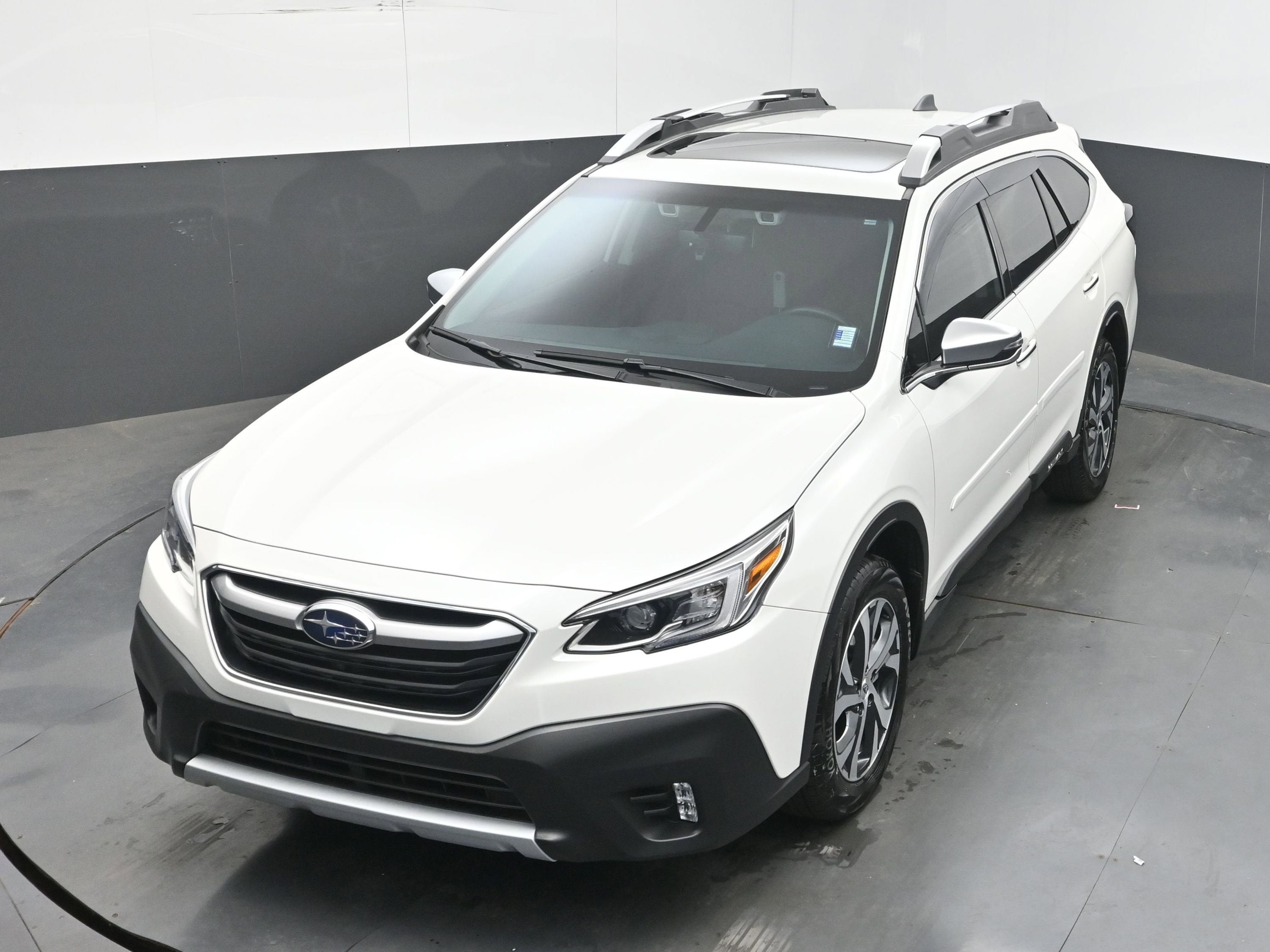 2022 Subaru Outback Touring XT