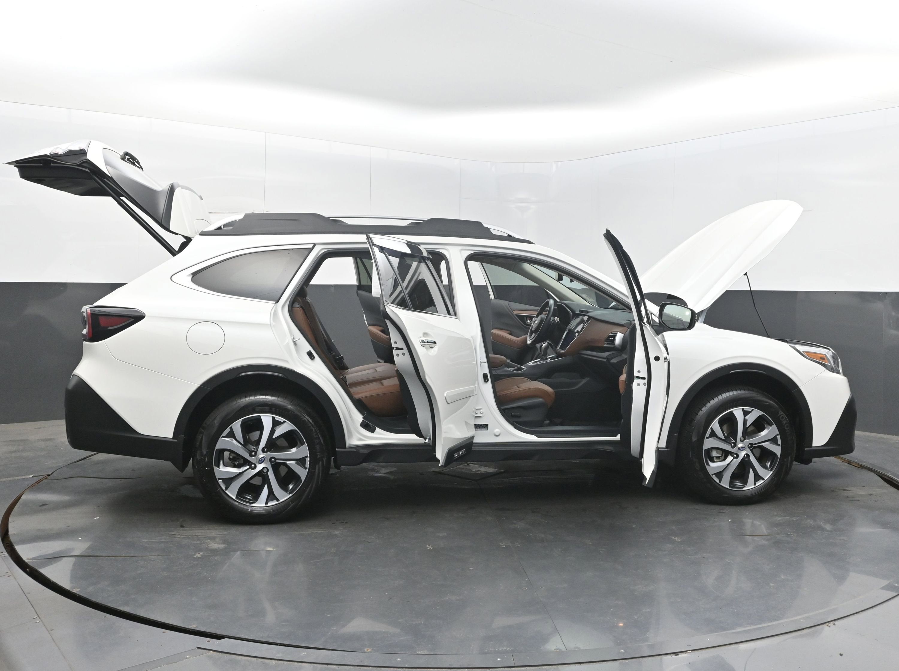 2022 Subaru Outback Touring XT