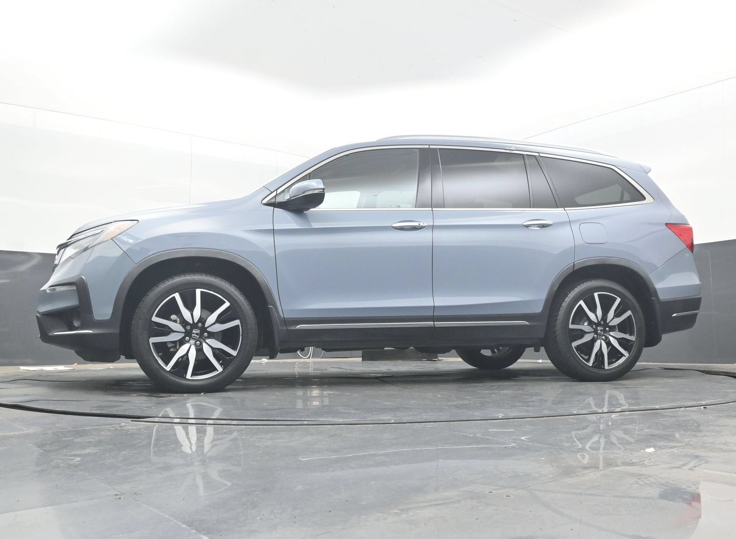 2022 Honda Pilot Touring 7-Passenger