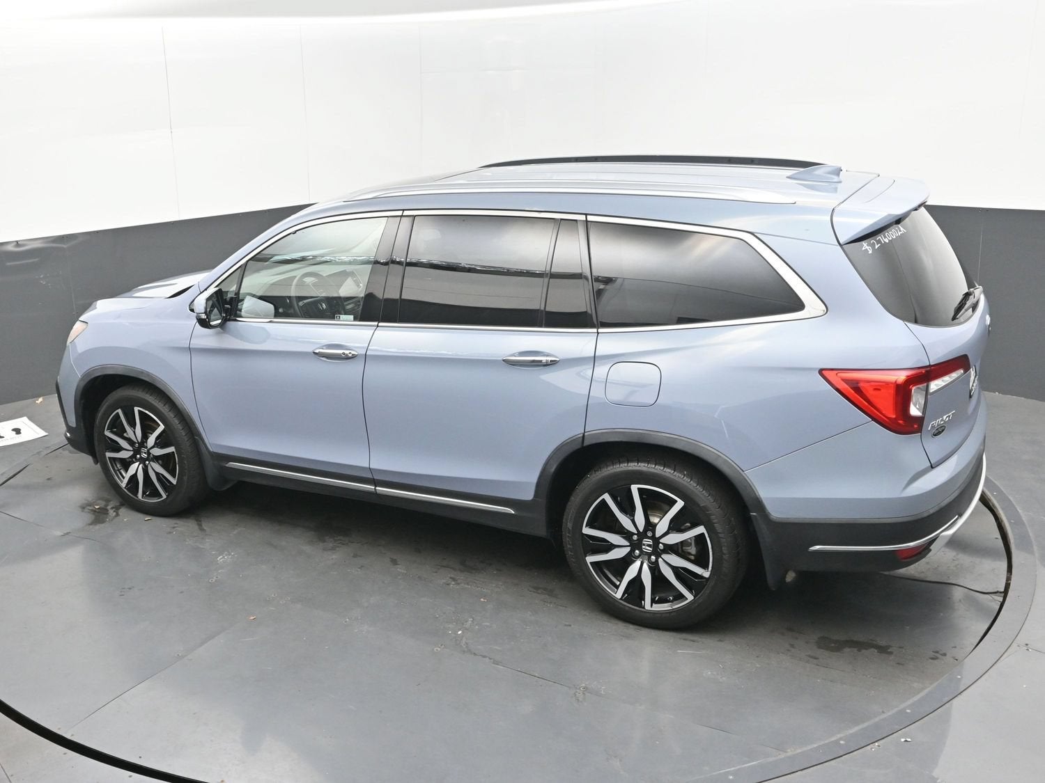 2022 Honda Pilot Touring 7-Passenger
