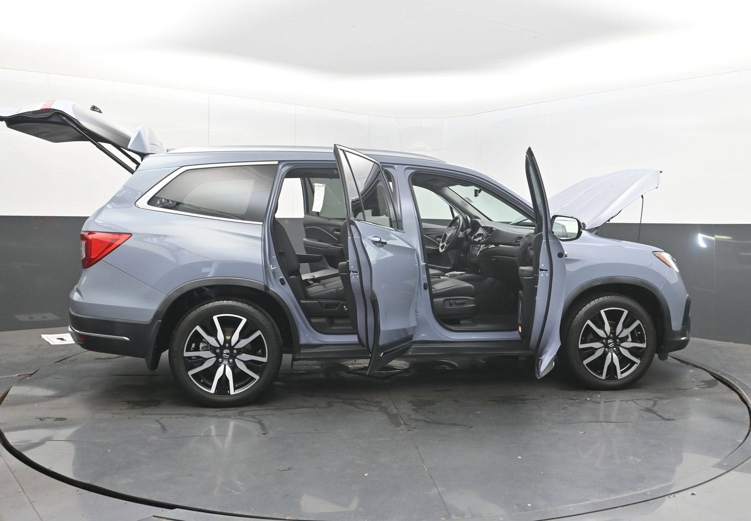2022 Honda Pilot Touring 7-Passenger